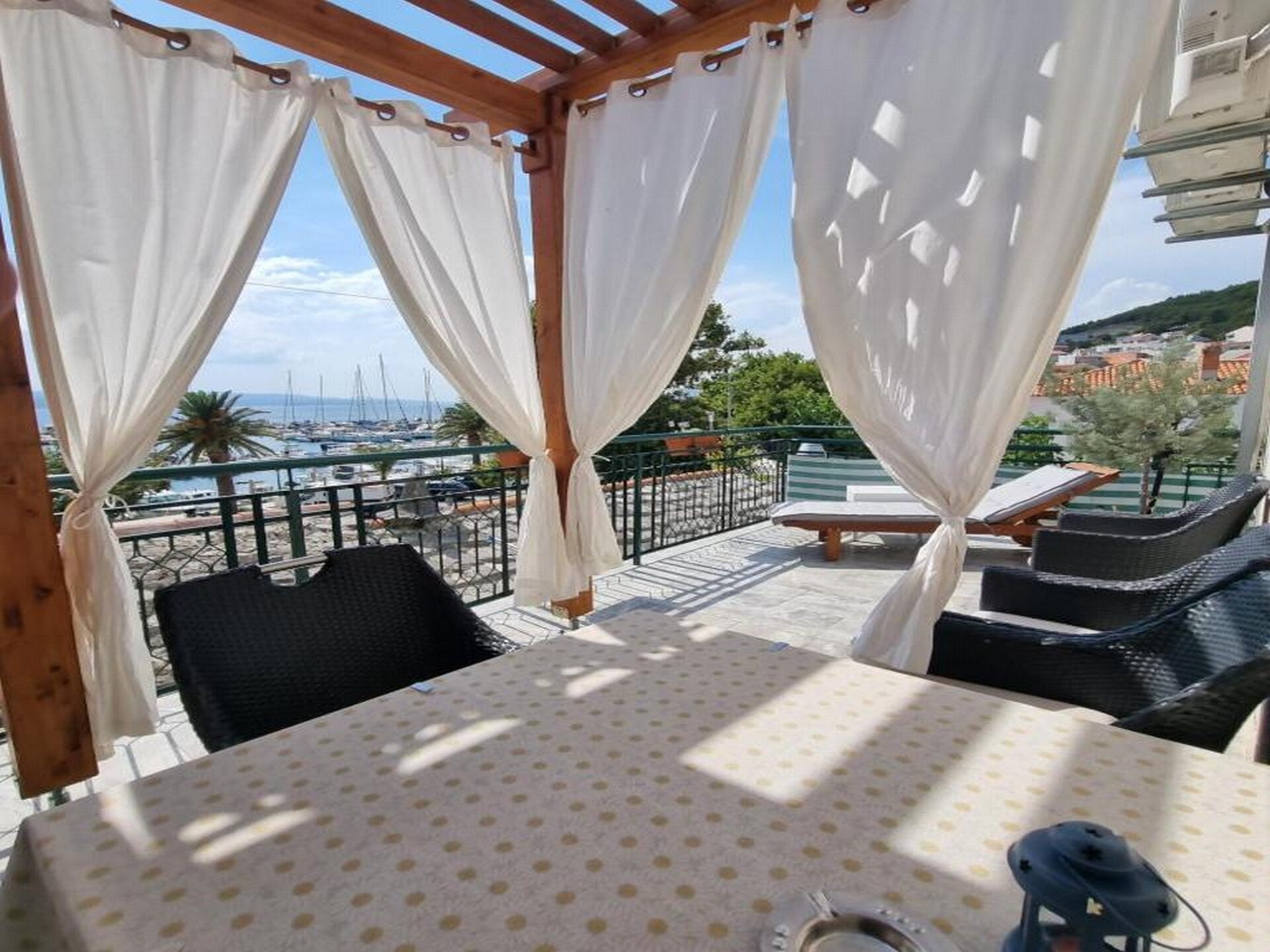 Appartement aan zee in Baška Voda met ruim terras en panoramisch zeezicht - foto 29