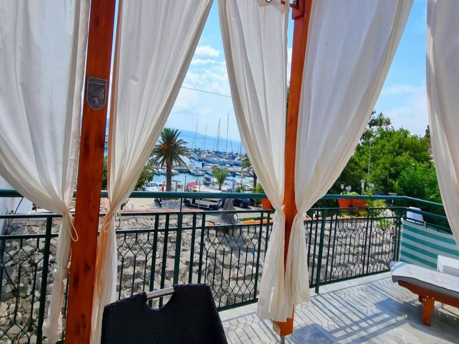 Appartement aan zee in Baška Voda met ruim terras en panoramisch zeezicht - foto 24