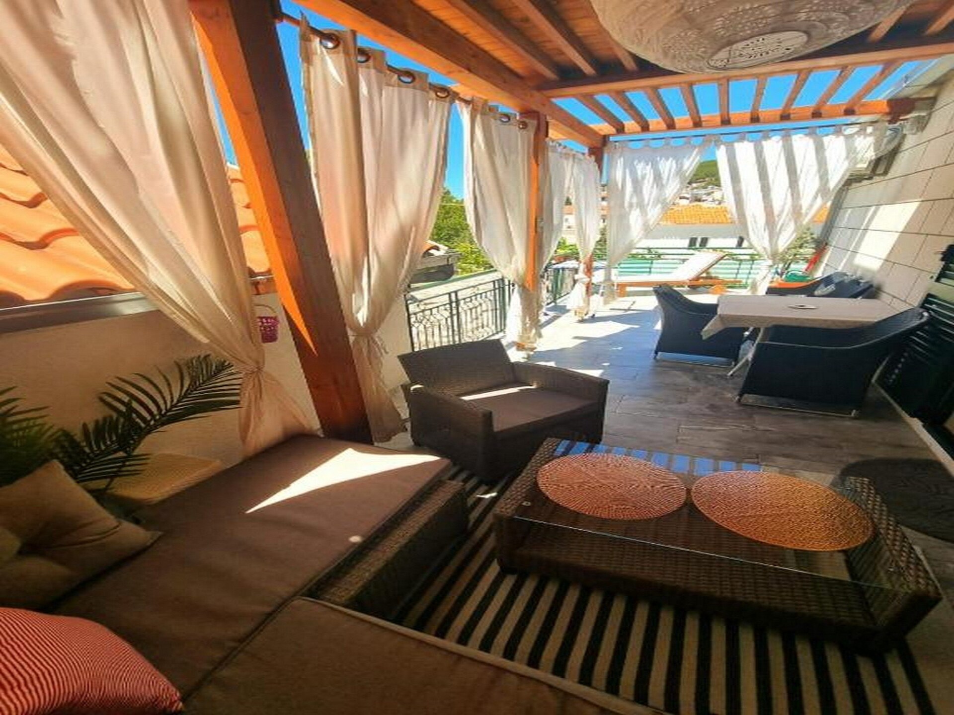 Appartement aan zee in Baška Voda met ruim terras en panoramisch zeezicht - foto 25