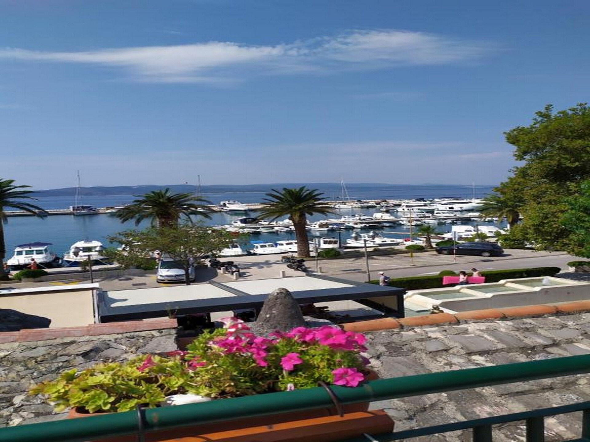 Appartement aan zee in Baška Voda met ruim terras en panoramisch zeezicht - foto 21