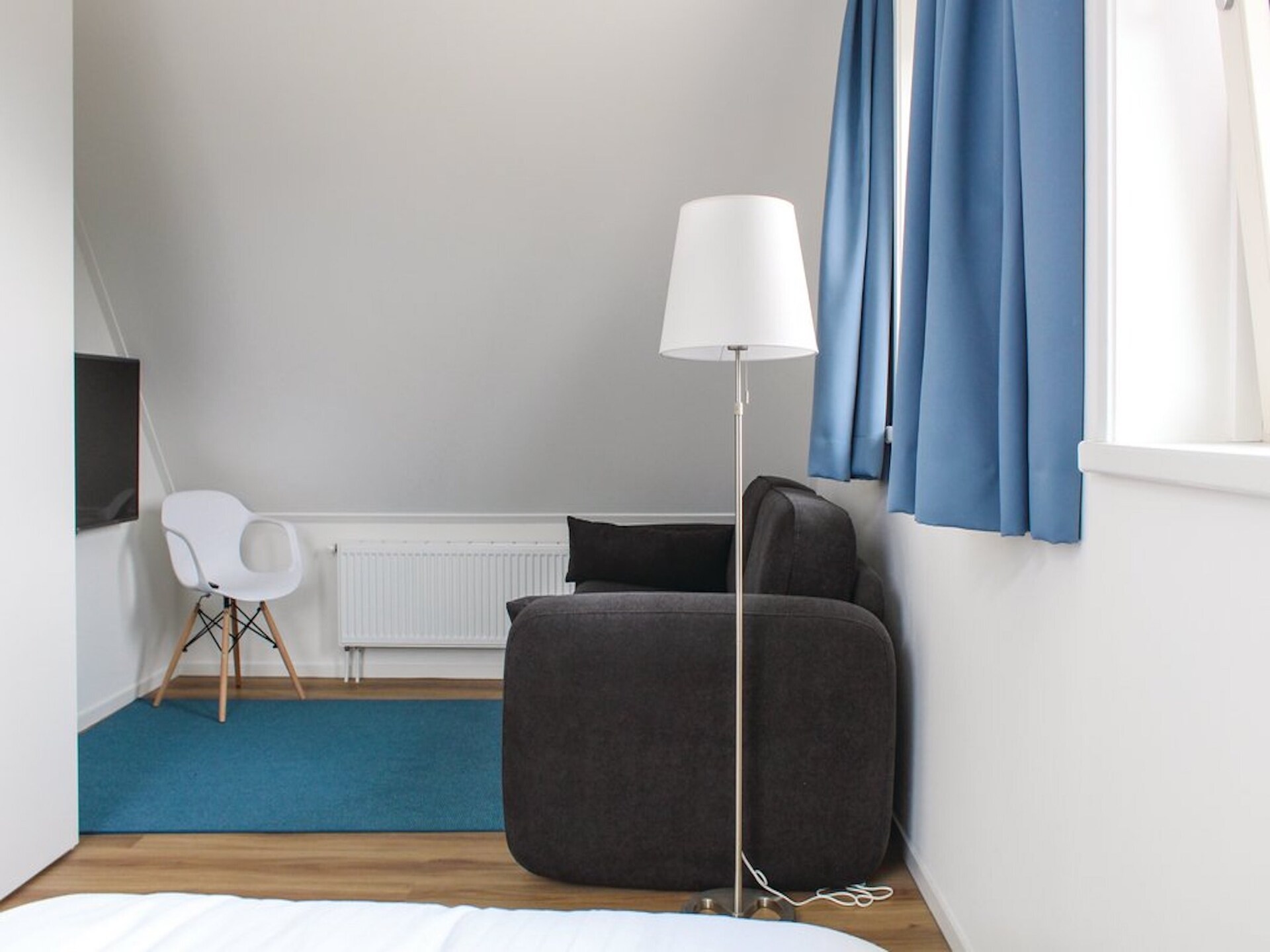 Rietgedekte villa met sauna en bubbelbad op vakantiepark in Friesland - foto 18