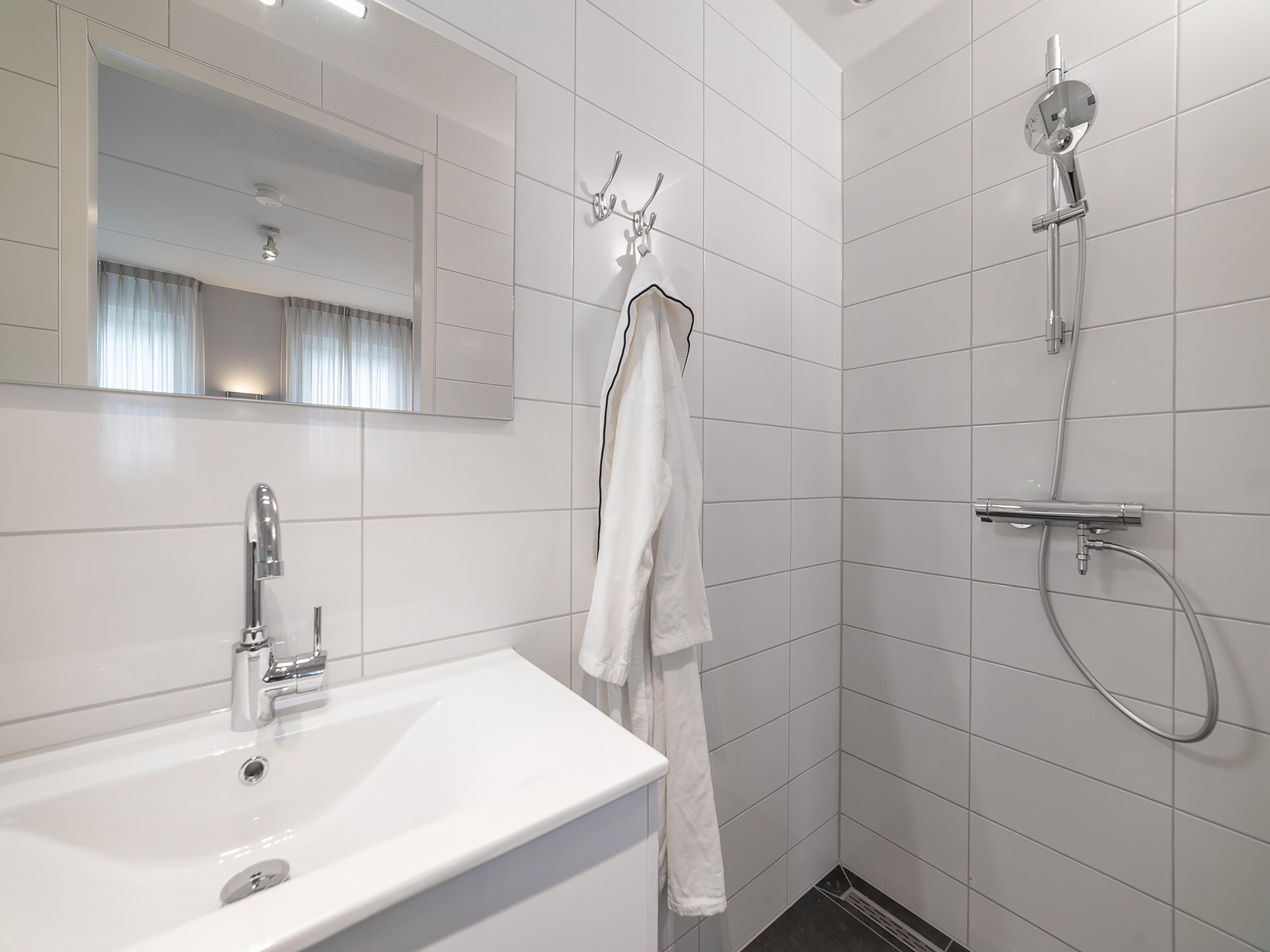 Zeeuwse Pracht: luxe wellnessvilla aan zee voor 8 personen - foto 33
