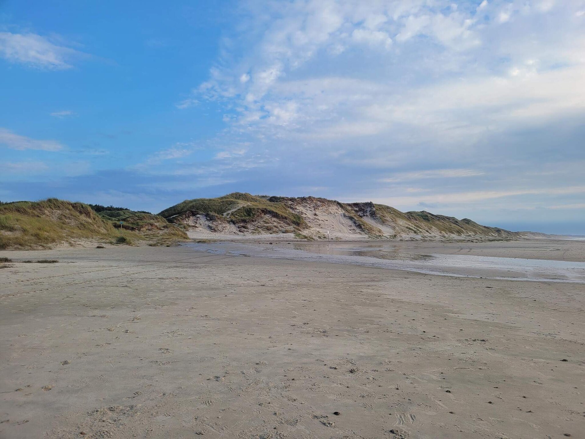 Stijlvol vakantiehuis aan de golfbaan bij Tornby Strand, 650m van zee - foto 6