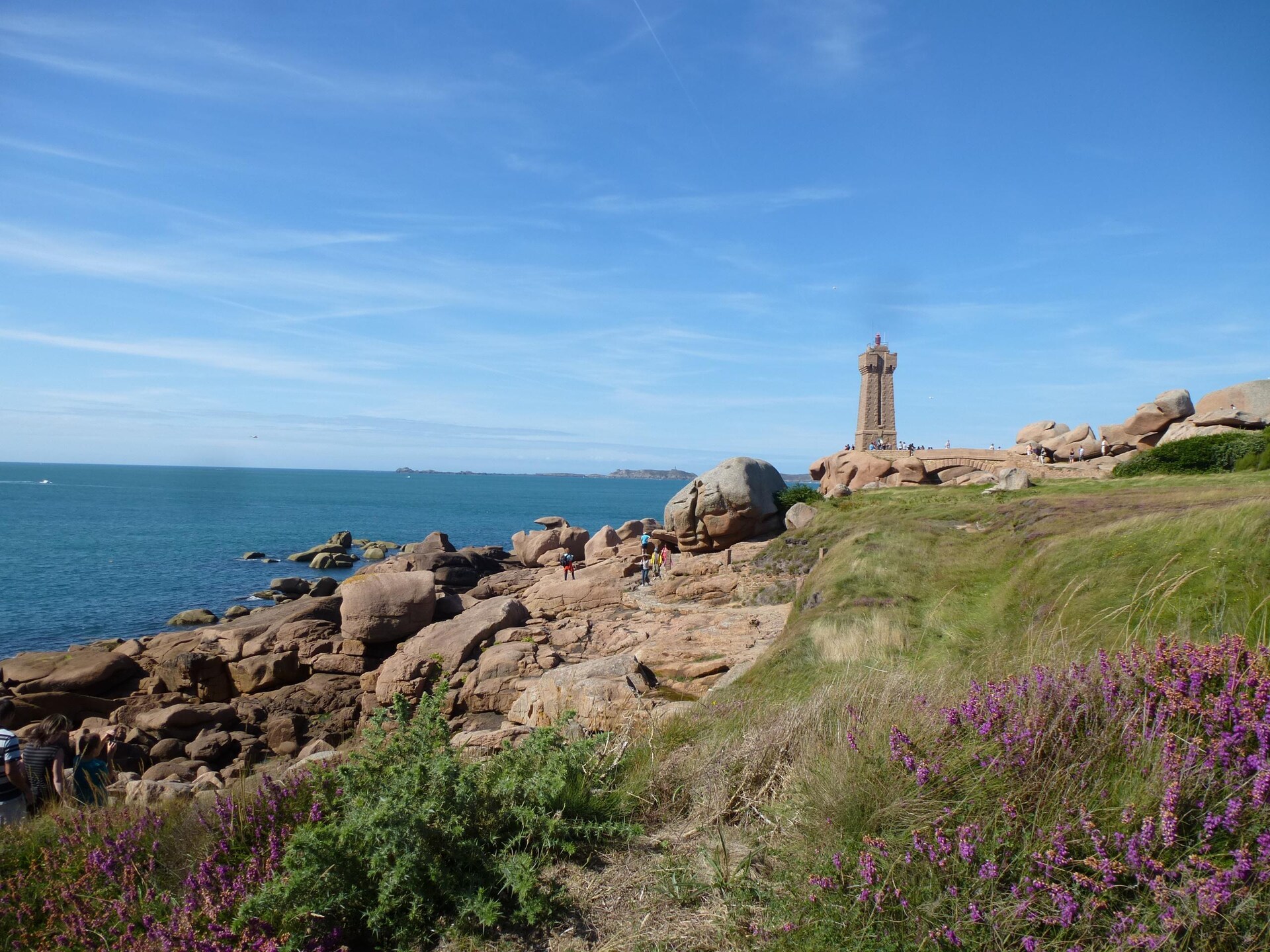 Aan zee: Ruim vakantiehuis voor 8 personen in Perros-Guirec - foto 27