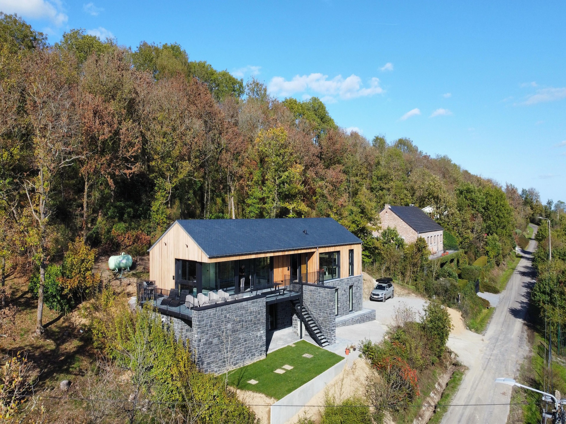 8-persoons vakantiehuis met binnenzwembad en panoramisch uitzicht in Septon - foto 7