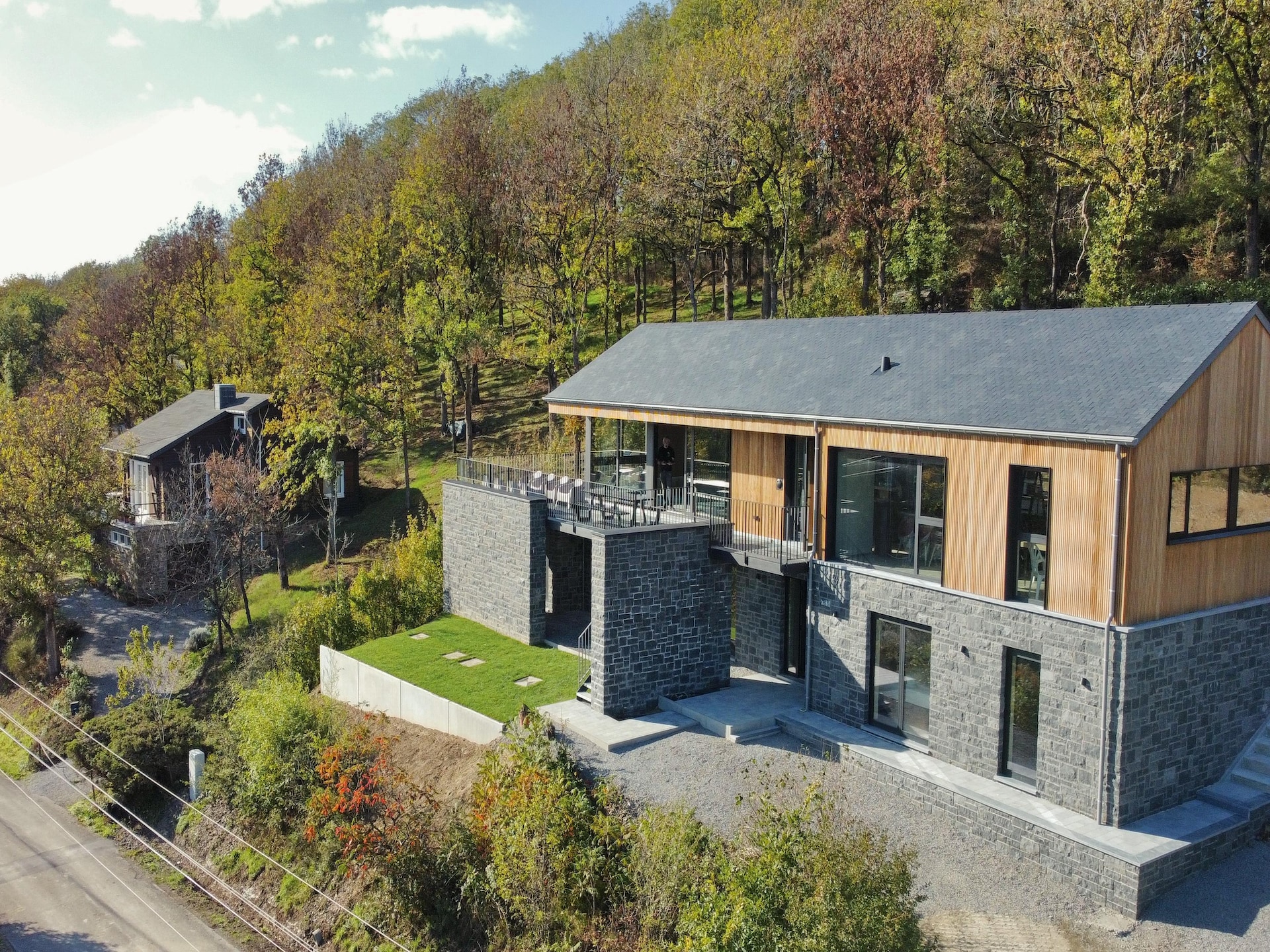 8-persoons vakantiehuis met binnenzwembad en panoramisch uitzicht in Septon - foto 13