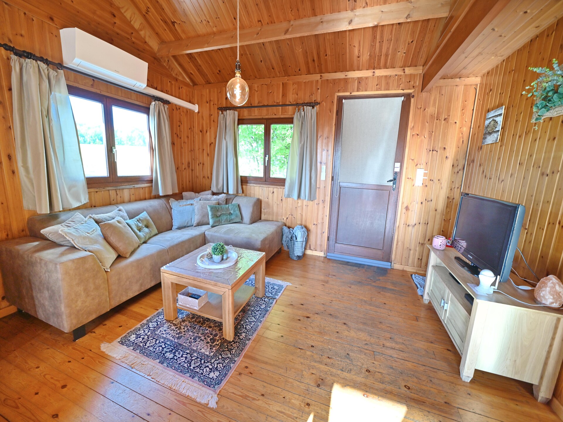 Rustgevend chalet Hortensias voor 4 personen in Somme-Leuze - foto 7