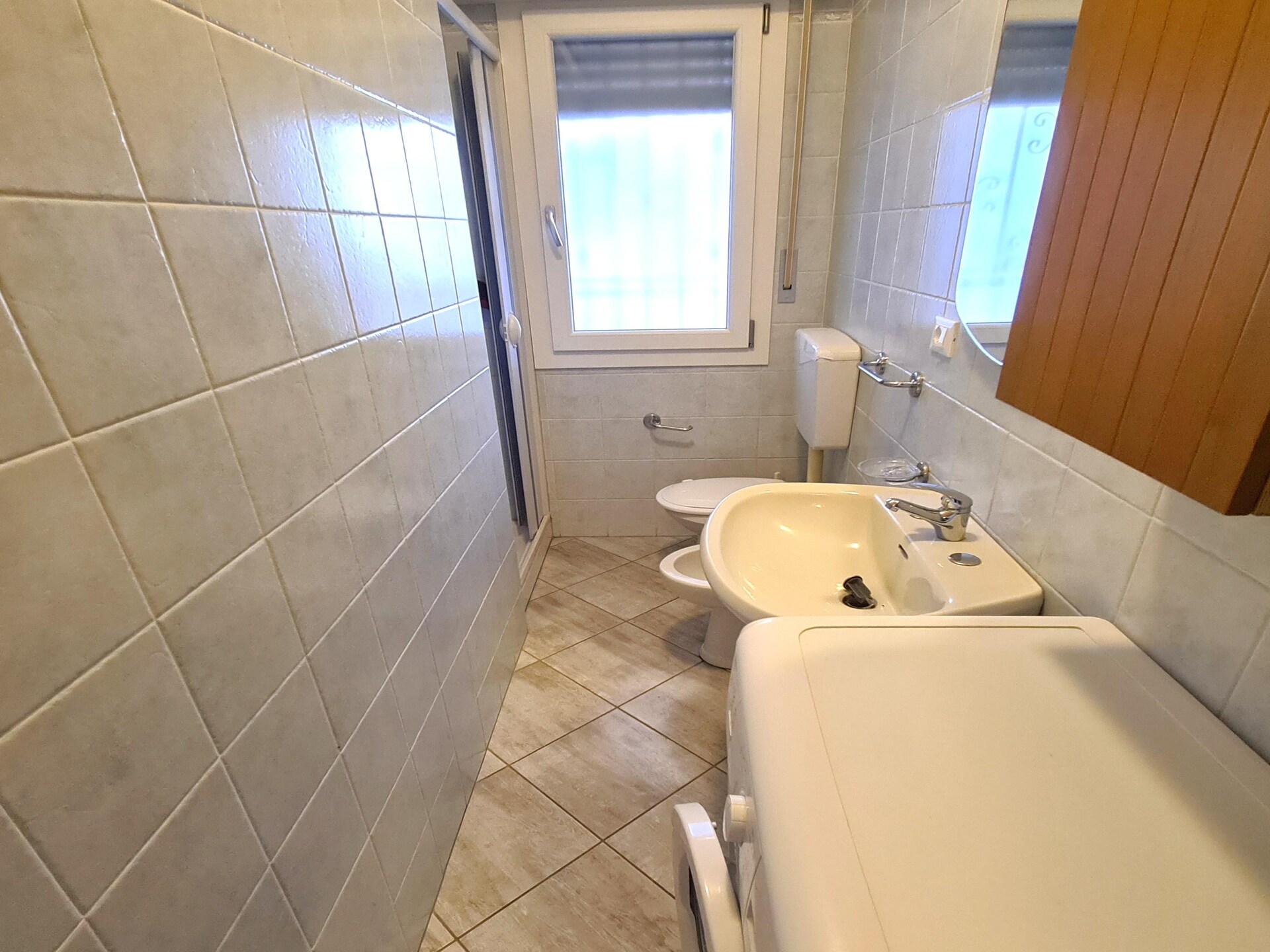Ruim appartement met balkon op 150 meter van het strand in Rosolina Mare - foto 15