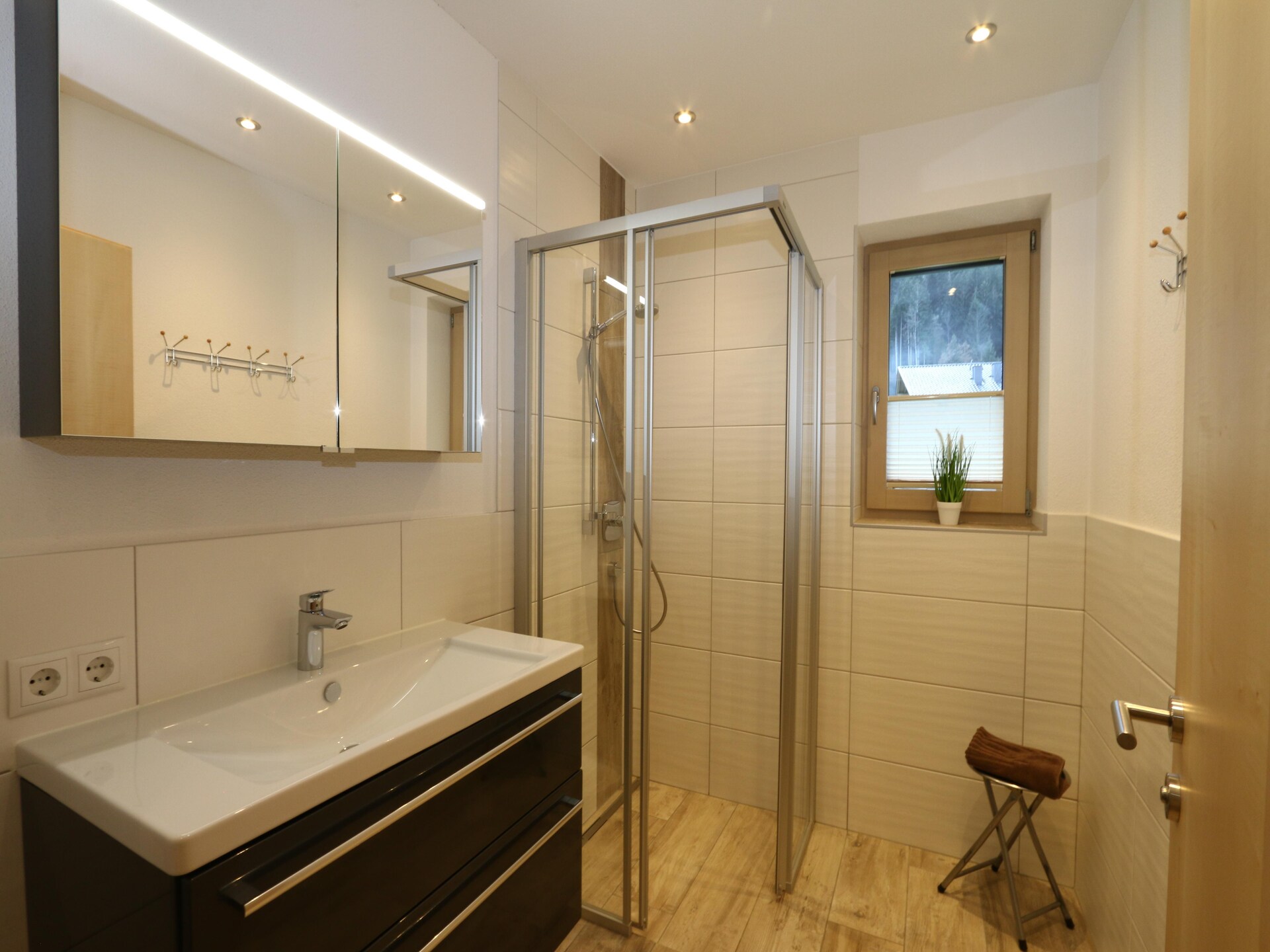 10-persoons appartement aan de piste in centrum Kaltenbach - foto 31