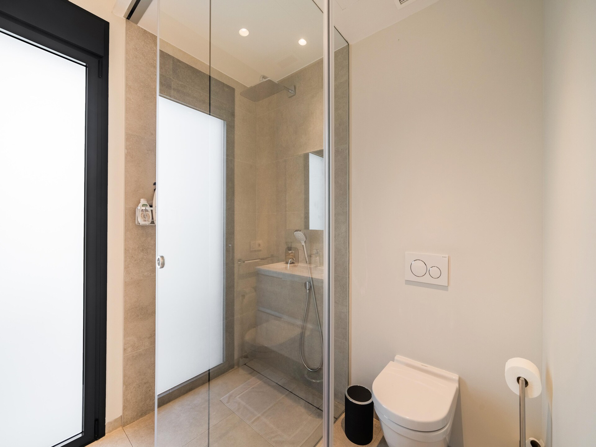 Moderne villa met privézwembad op Las Colinas Golf & Country Club - foto 29