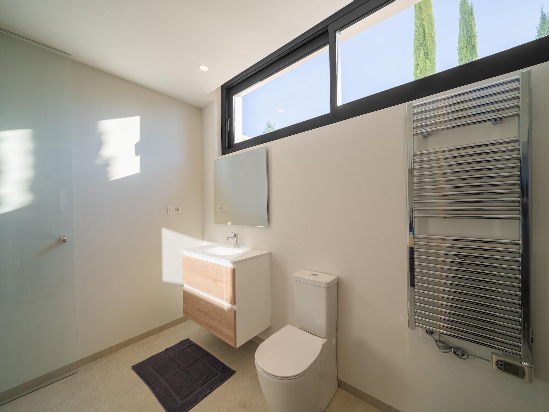 Moderne villa met privézwembad op Las Colinas Golf & Country Club - foto 30
