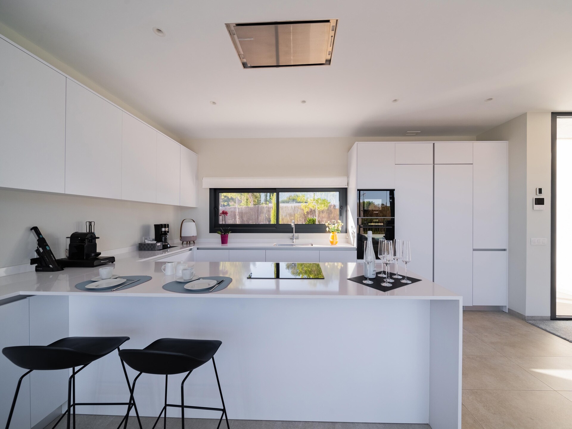 Moderne villa met privézwembad op Las Colinas Golf & Country Club - foto 15