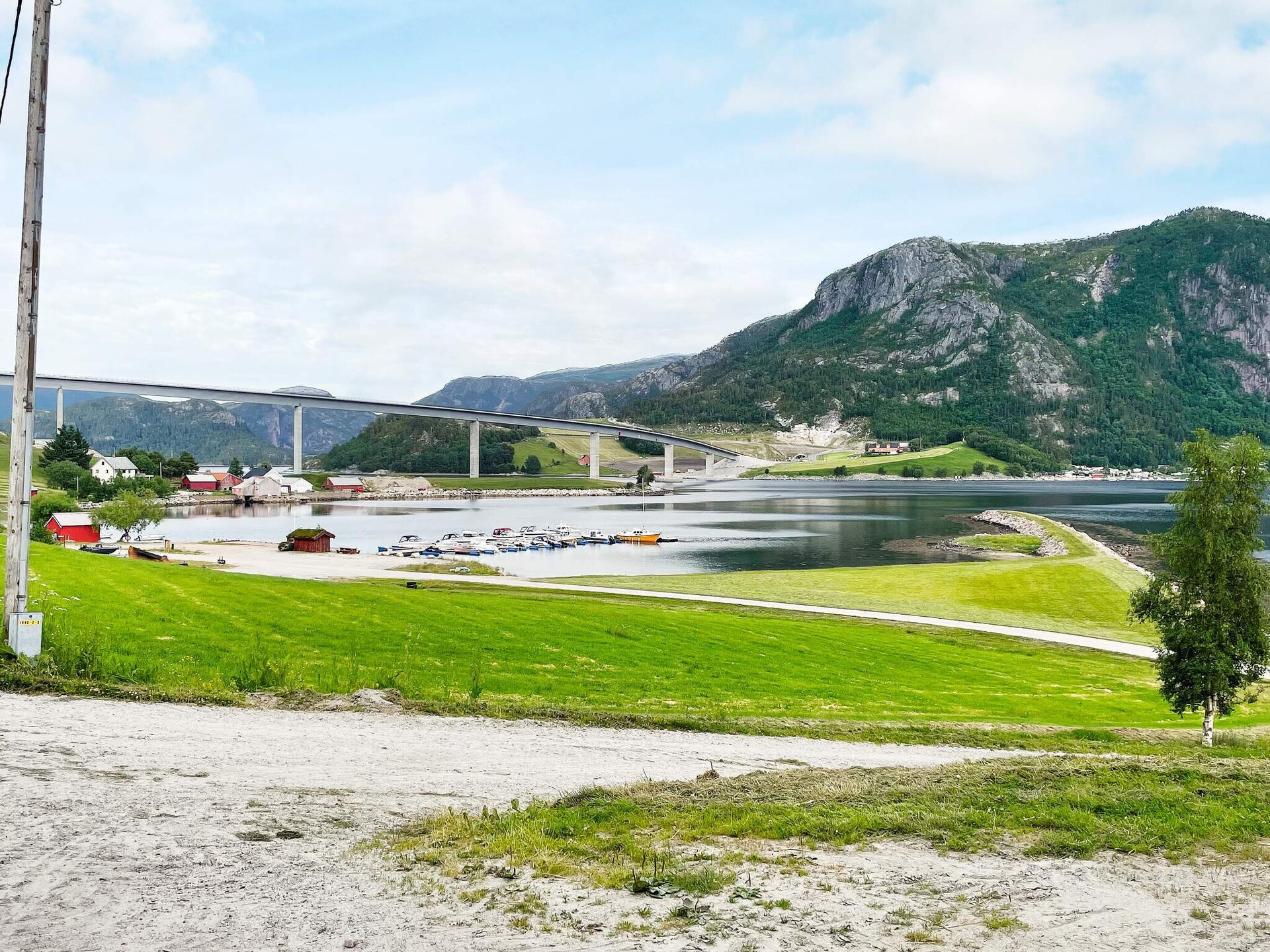 Vrijstaand vakantiehuis aan het Åstfjord met panoramisch uitzicht en vismogelijkheden - foto 34
