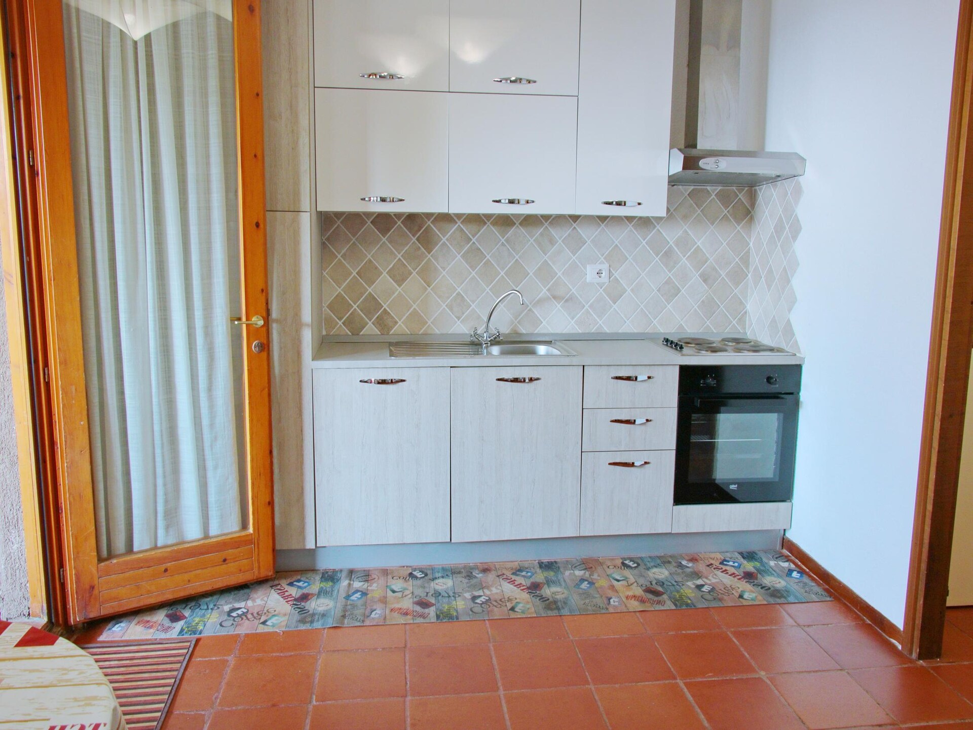 2-persoons appartement in Olbia met privétuin en zeezicht - foto 2