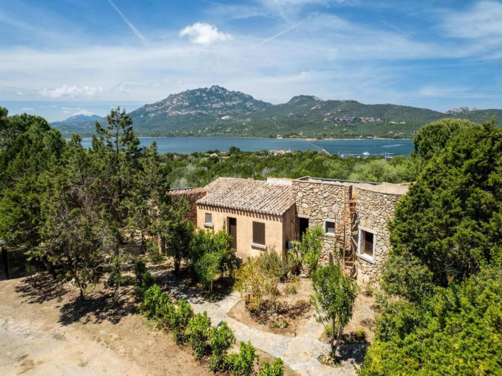 2-persoons appartement in Olbia met privétuin en zeezicht - foto 24