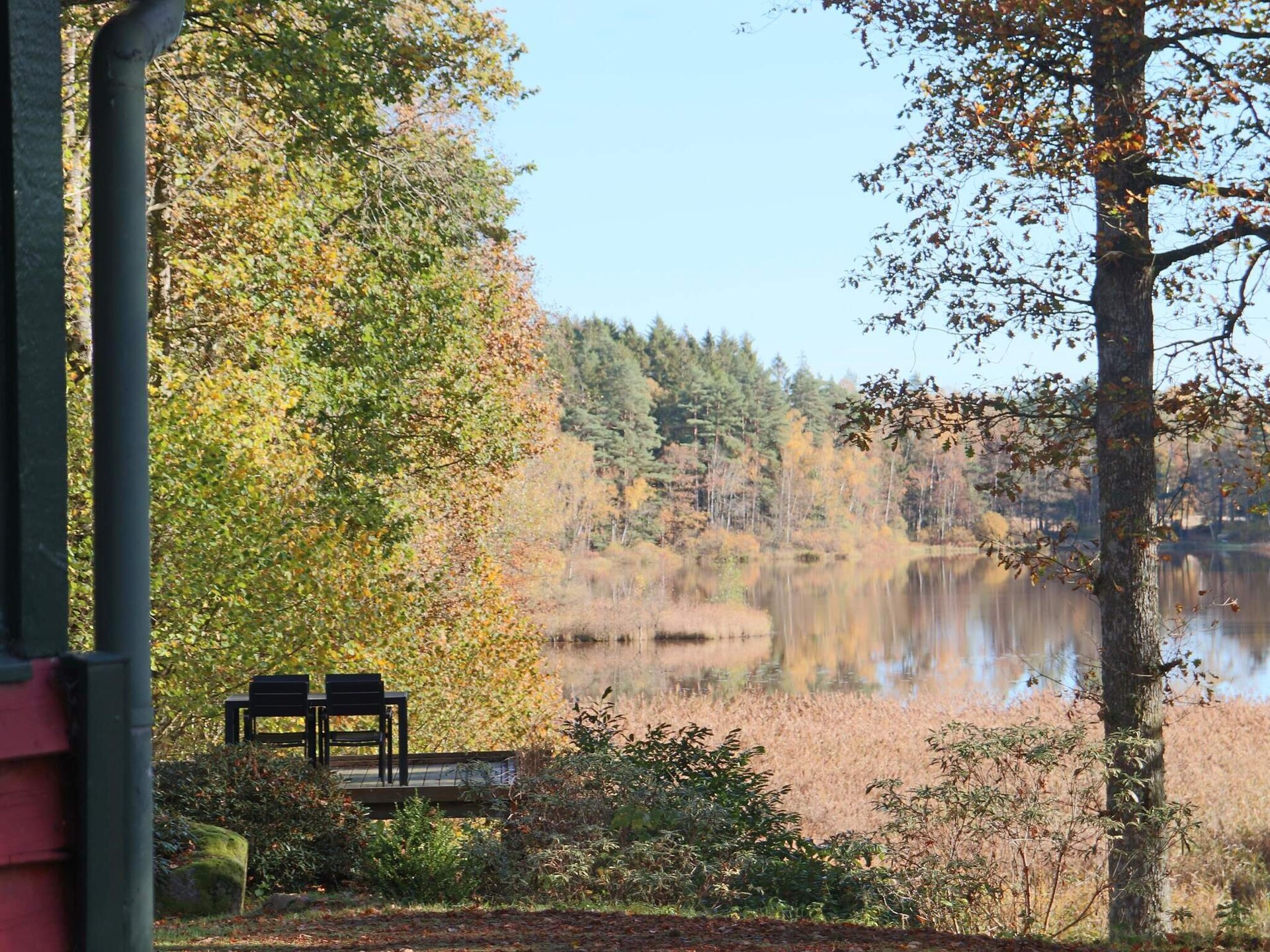 Vrijstaand vakantiehuis aan meer in Zuid-Zweden met golfbaan - foto 2