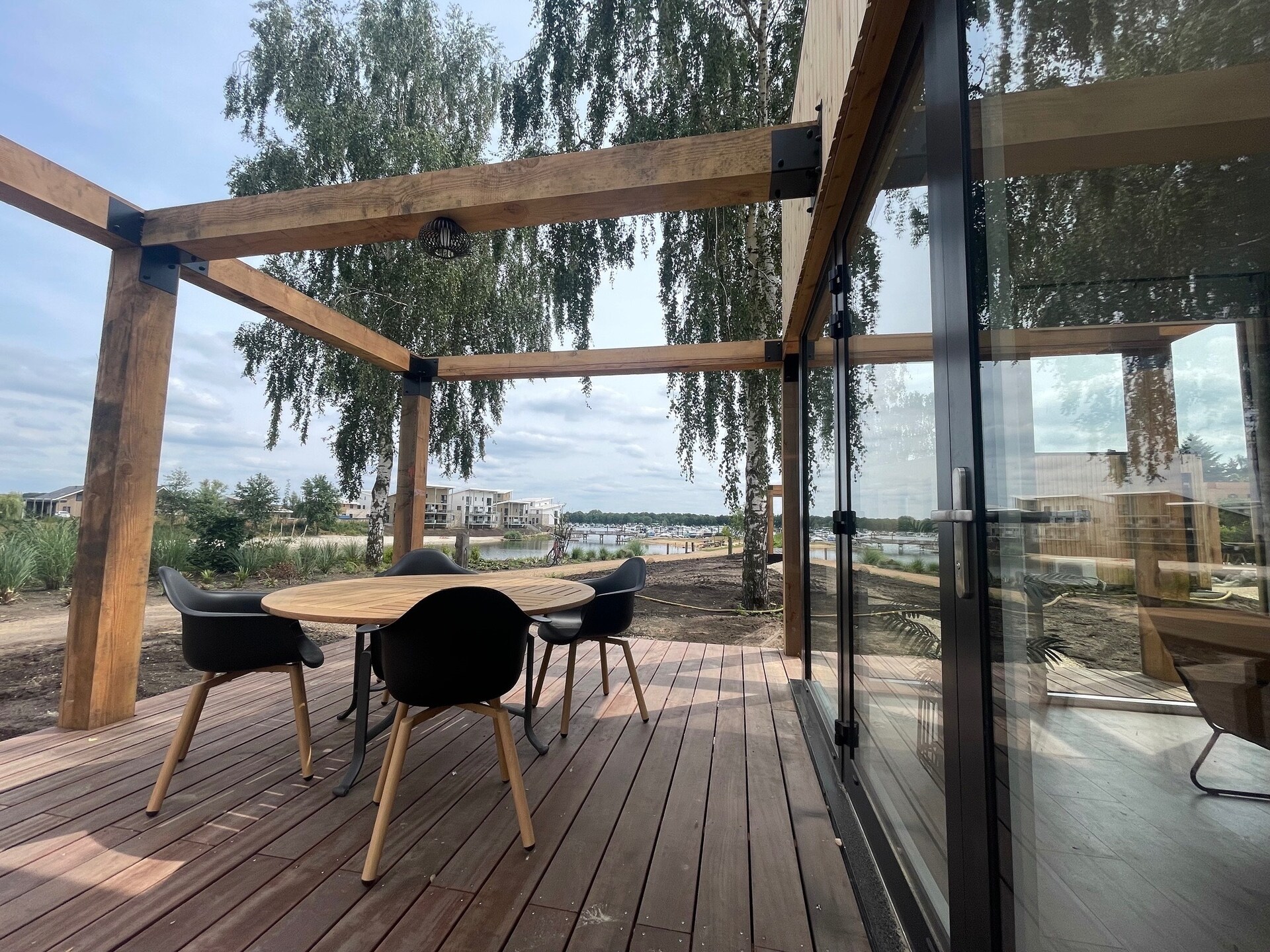 Luxe lodge aan het water op Vakantiepark Leukermeer voor 4 personen - foto 7