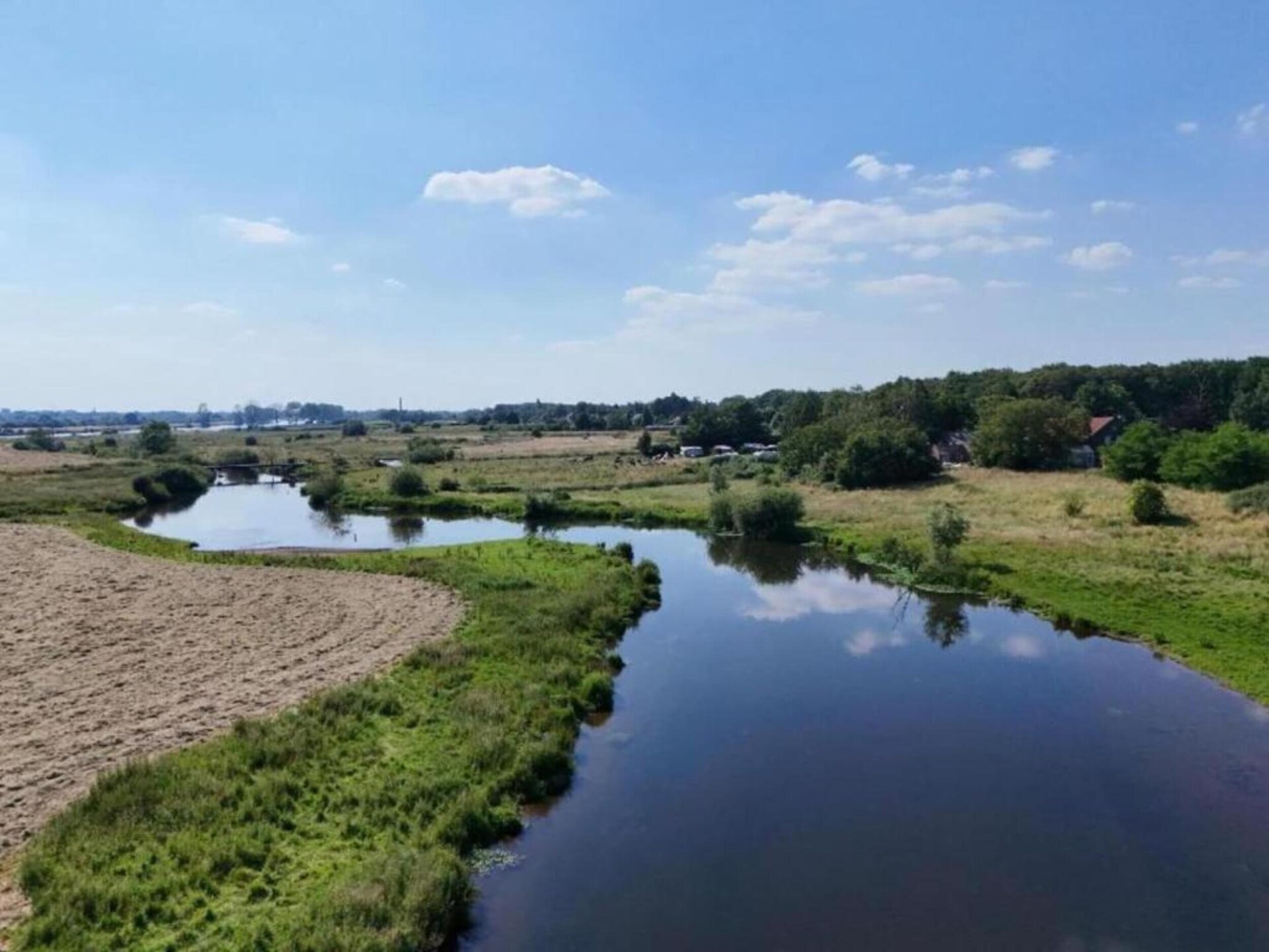 Luxe lodge aan het water op Vakantiepark Leukermeer voor 4 personen - foto 27