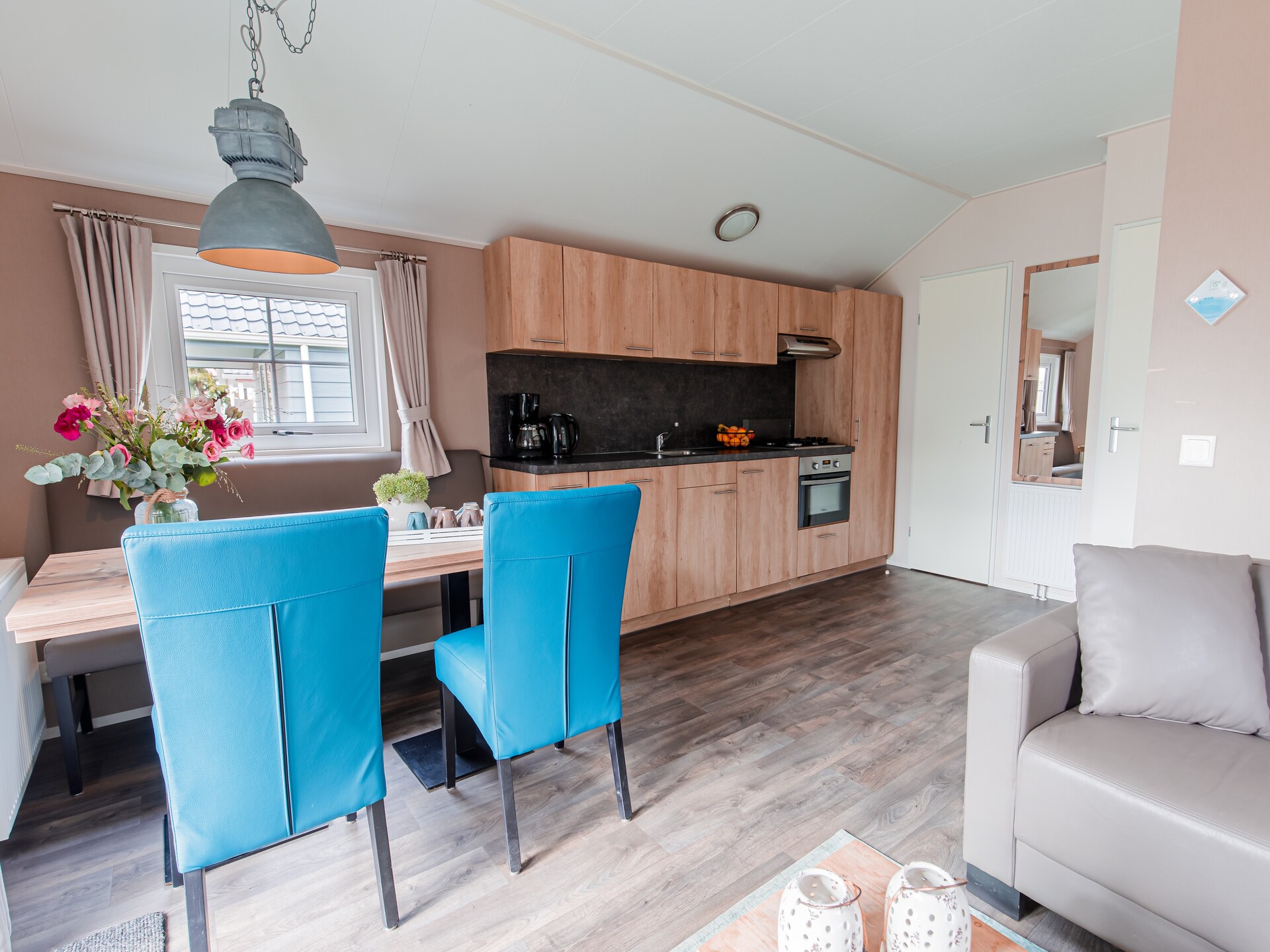Gezellig chalet op Vakantiepark Leukermeer voor 4 personen in Well - foto 11