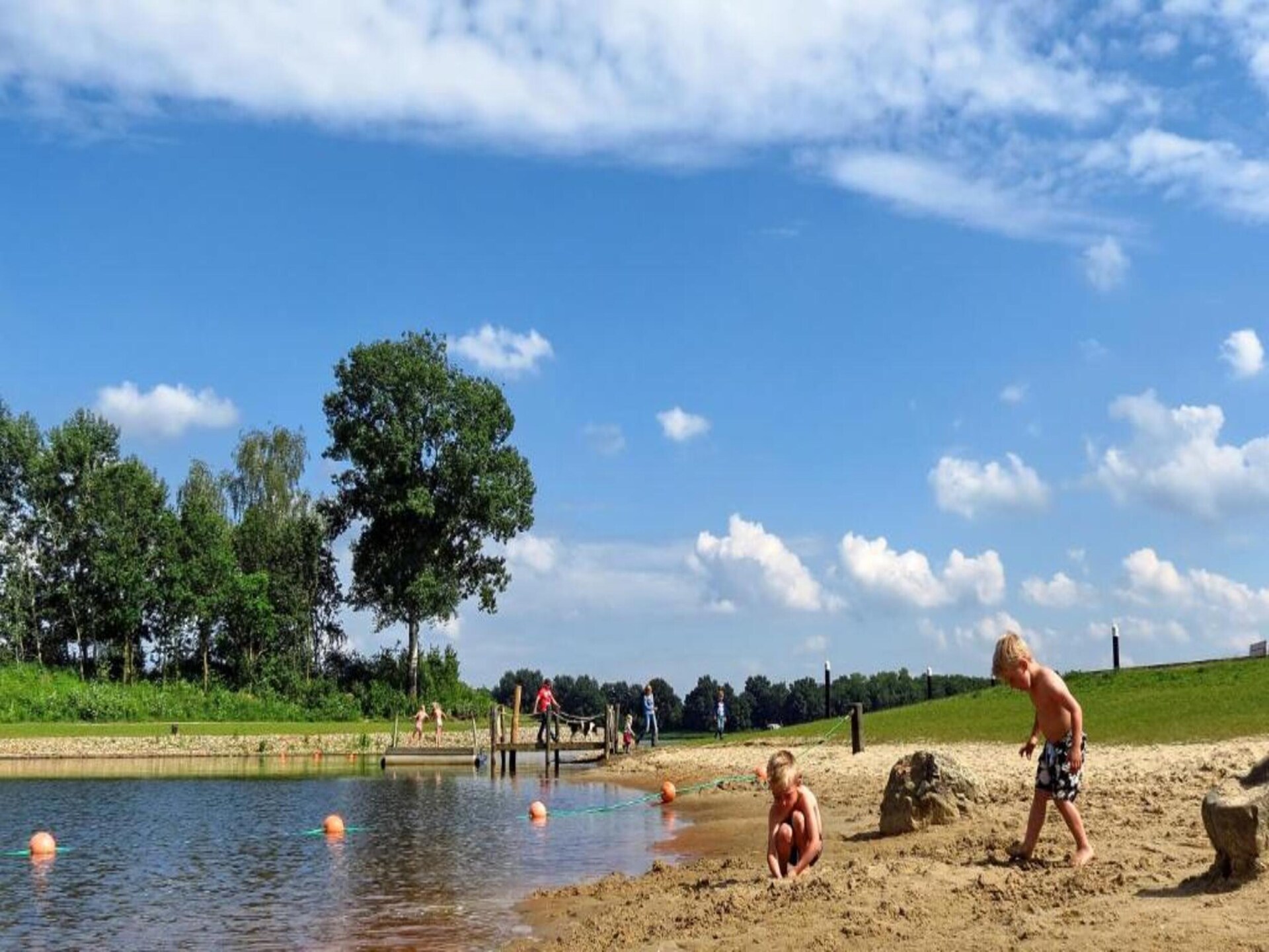 Gezellig chalet op Vakantiepark Leukermeer voor 4 personen in Well - foto 38