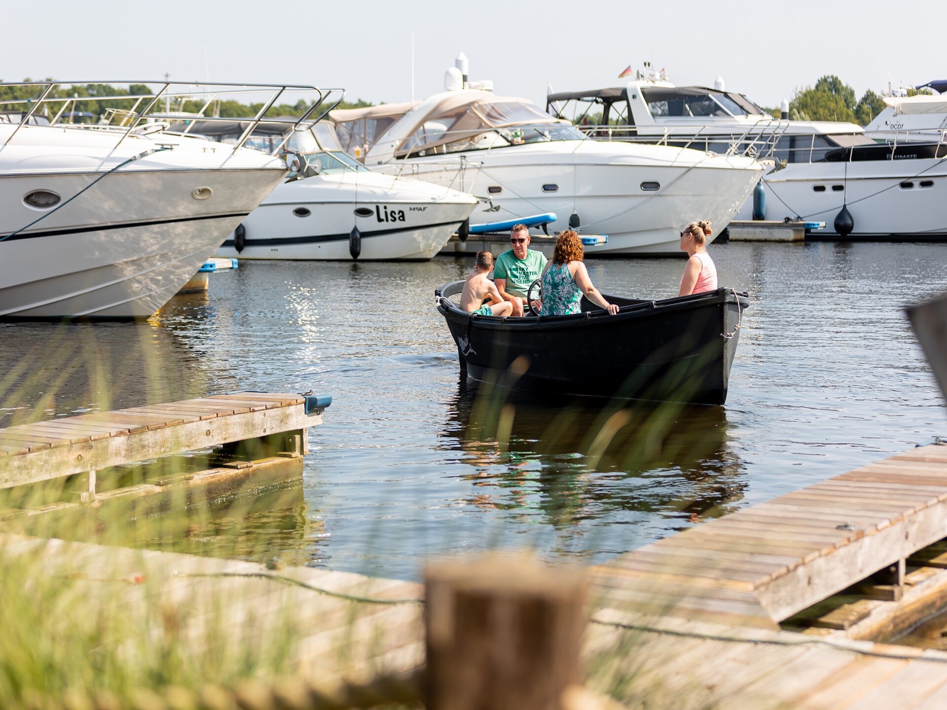 Luxe woonboot met panoramisch uitzicht op het Leukermeer in Well - foto 30