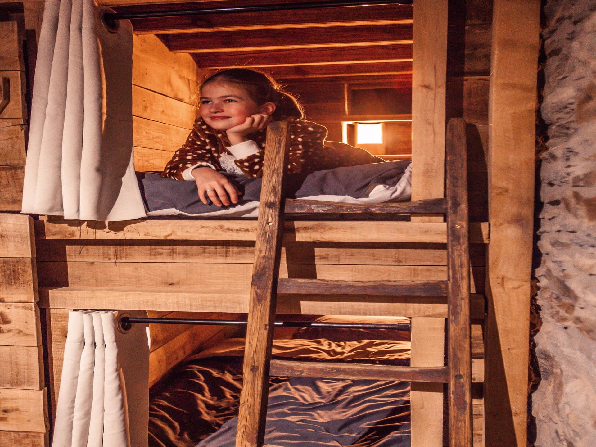6-persoons vakantiehuis met hottub en pelletkachel in Bastogne - foto 17