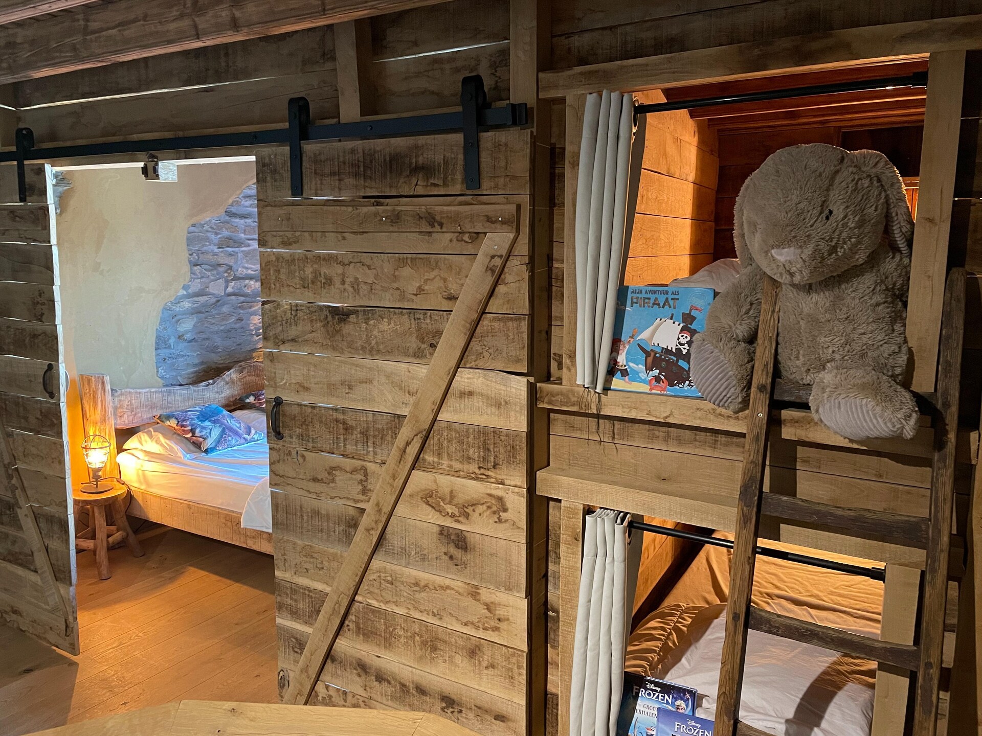 6-persoons vakantiehuis met hottub en pelletkachel in Bastogne - foto 21
