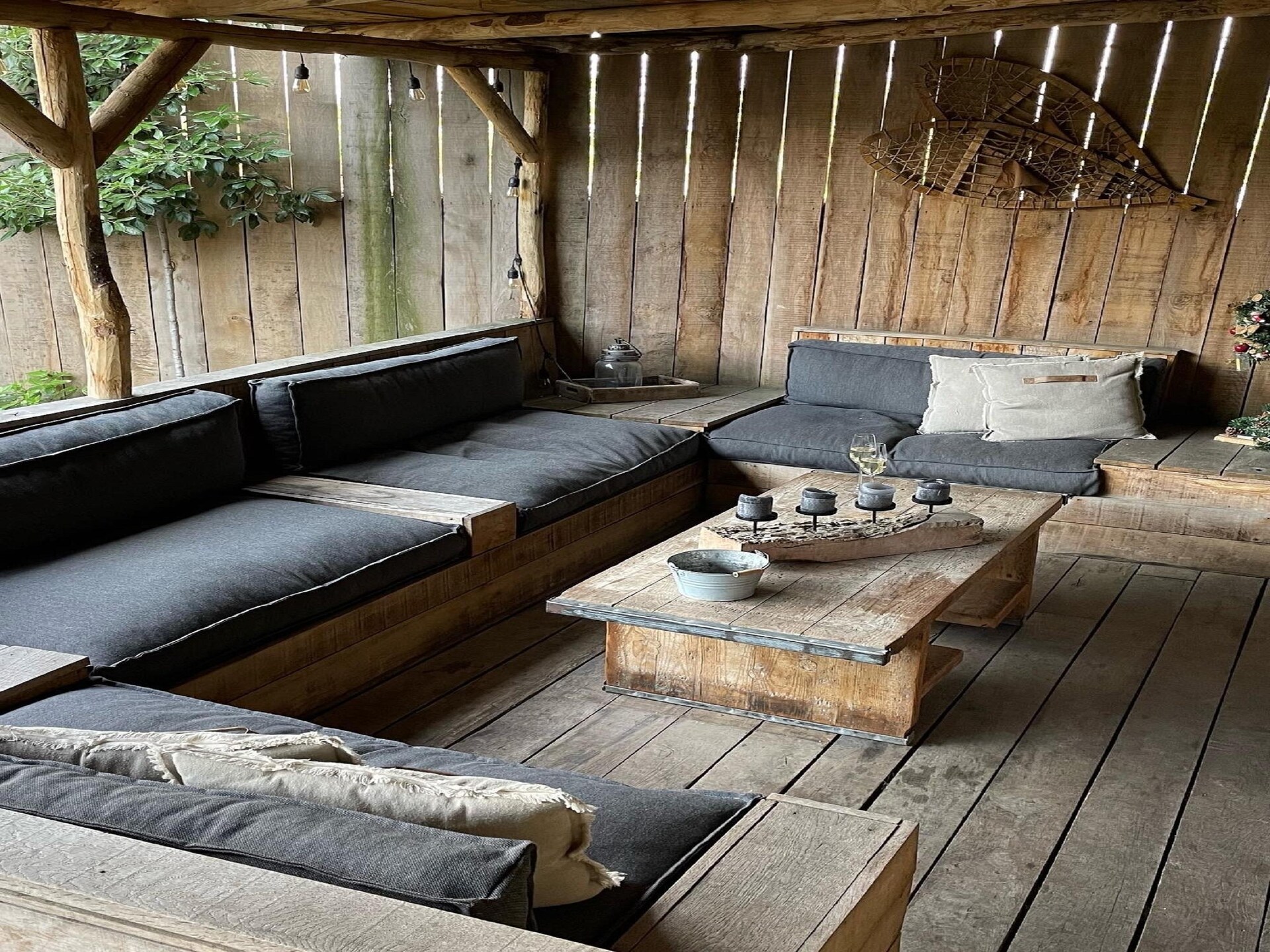 6-persoons vakantiehuis met hottub en pelletkachel in Bastogne - foto 24