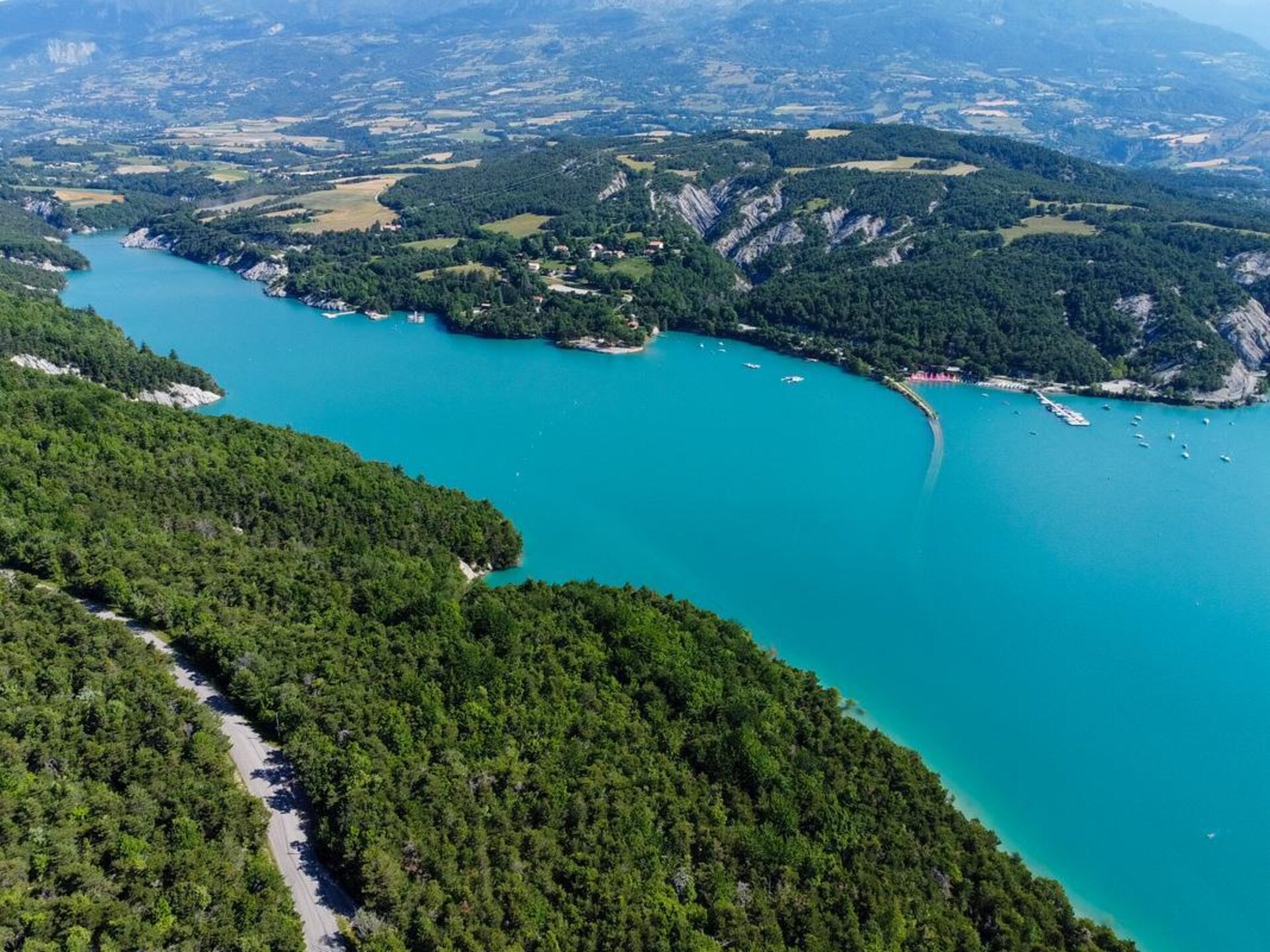 Appartement 8 pers. aan het Lac de Serre-Ponçon met zwembad en bergzicht - foto 25