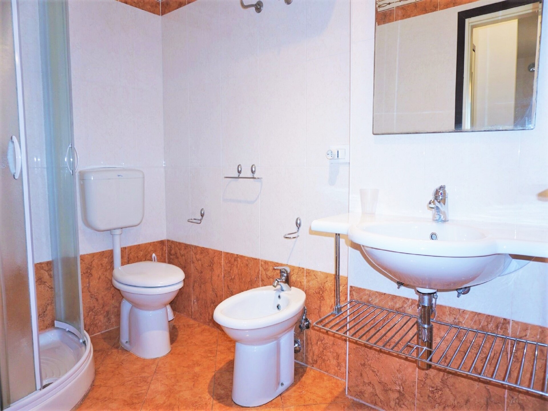 Gezinsvriendelijk appartement met tuin in Porto Santa Margherita - foto 10