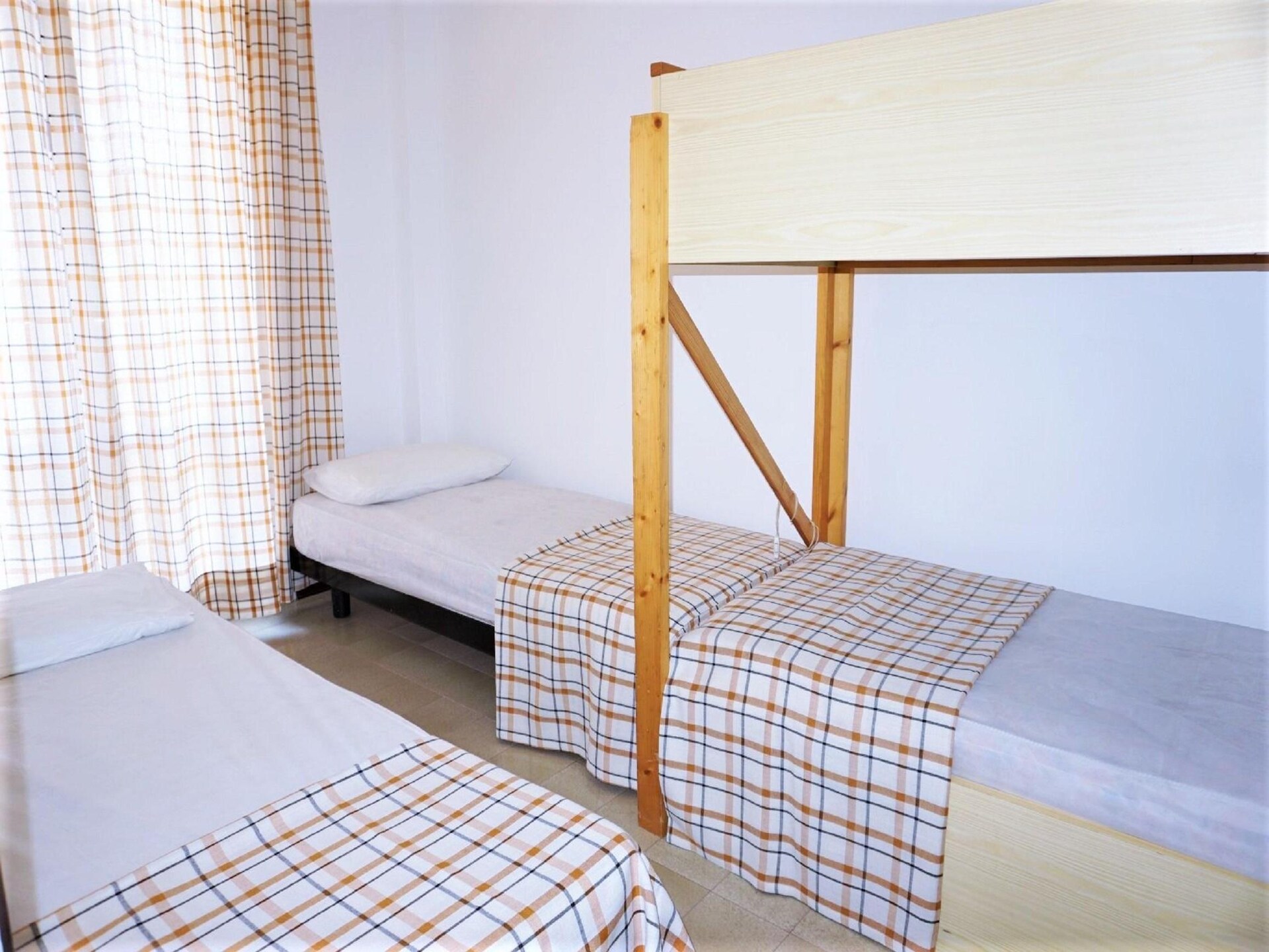 Gezinsvriendelijk appartement met tuin in Porto Santa Margherita - foto 18