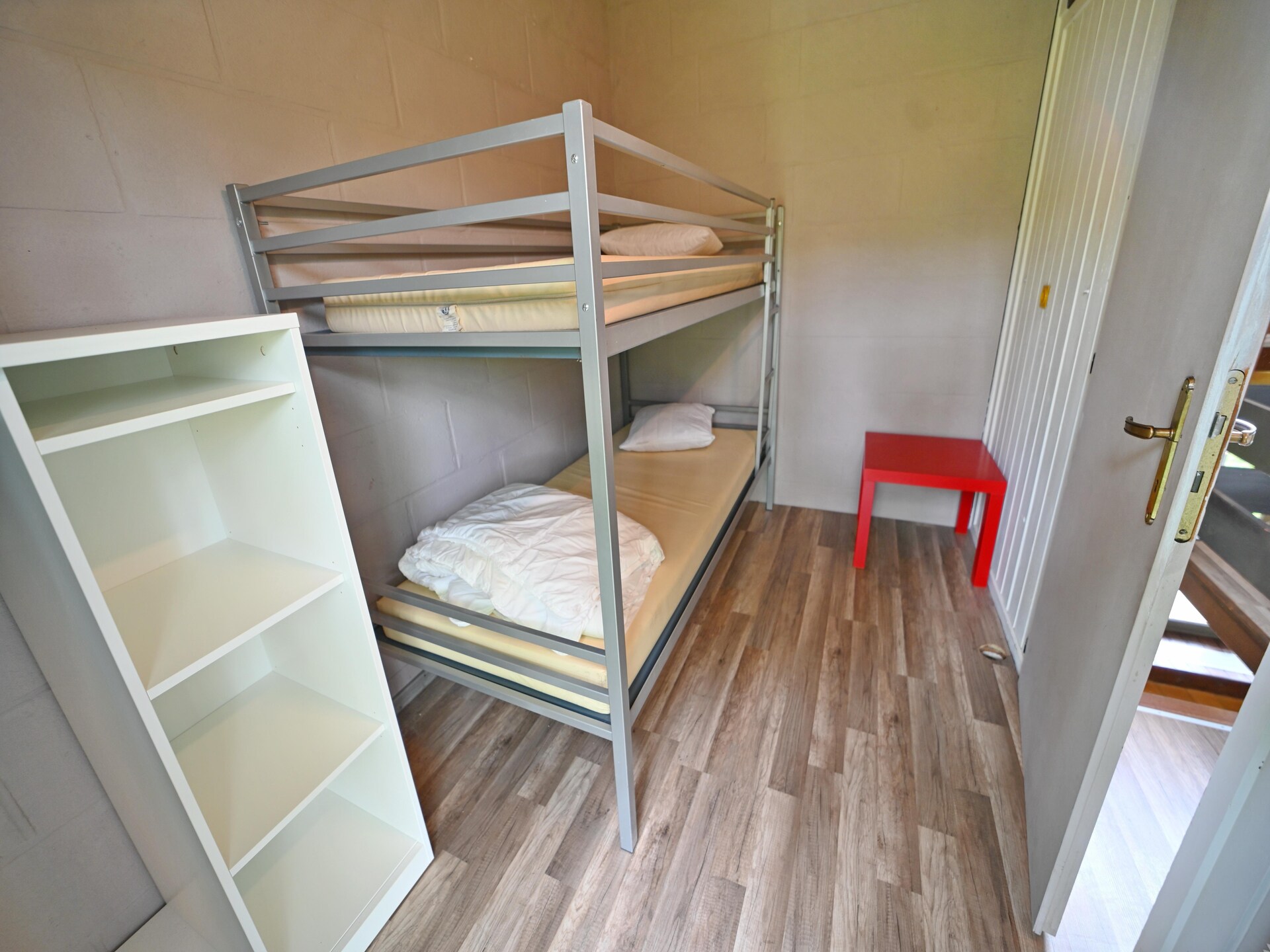 Rustieke bungalow voor 6 aan het Lac de la Vallée de Rabais in Virton - foto 21