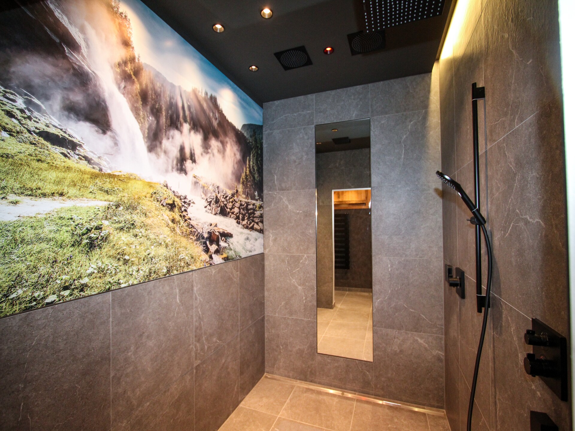 12-persoons chalet met wellness in het hart van Königsleiten - foto 26