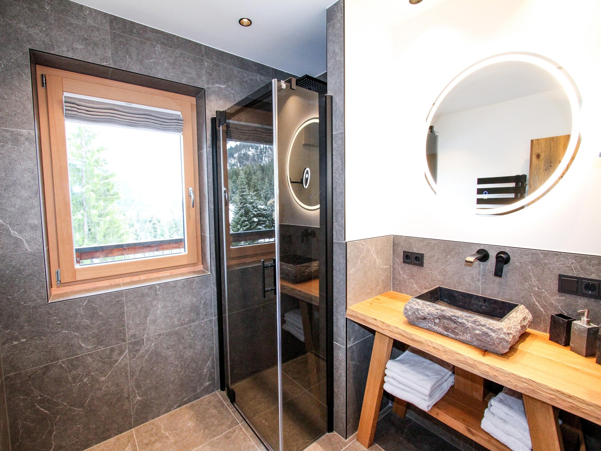 12-persoons chalet met wellness in het hart van Königsleiten - foto 28