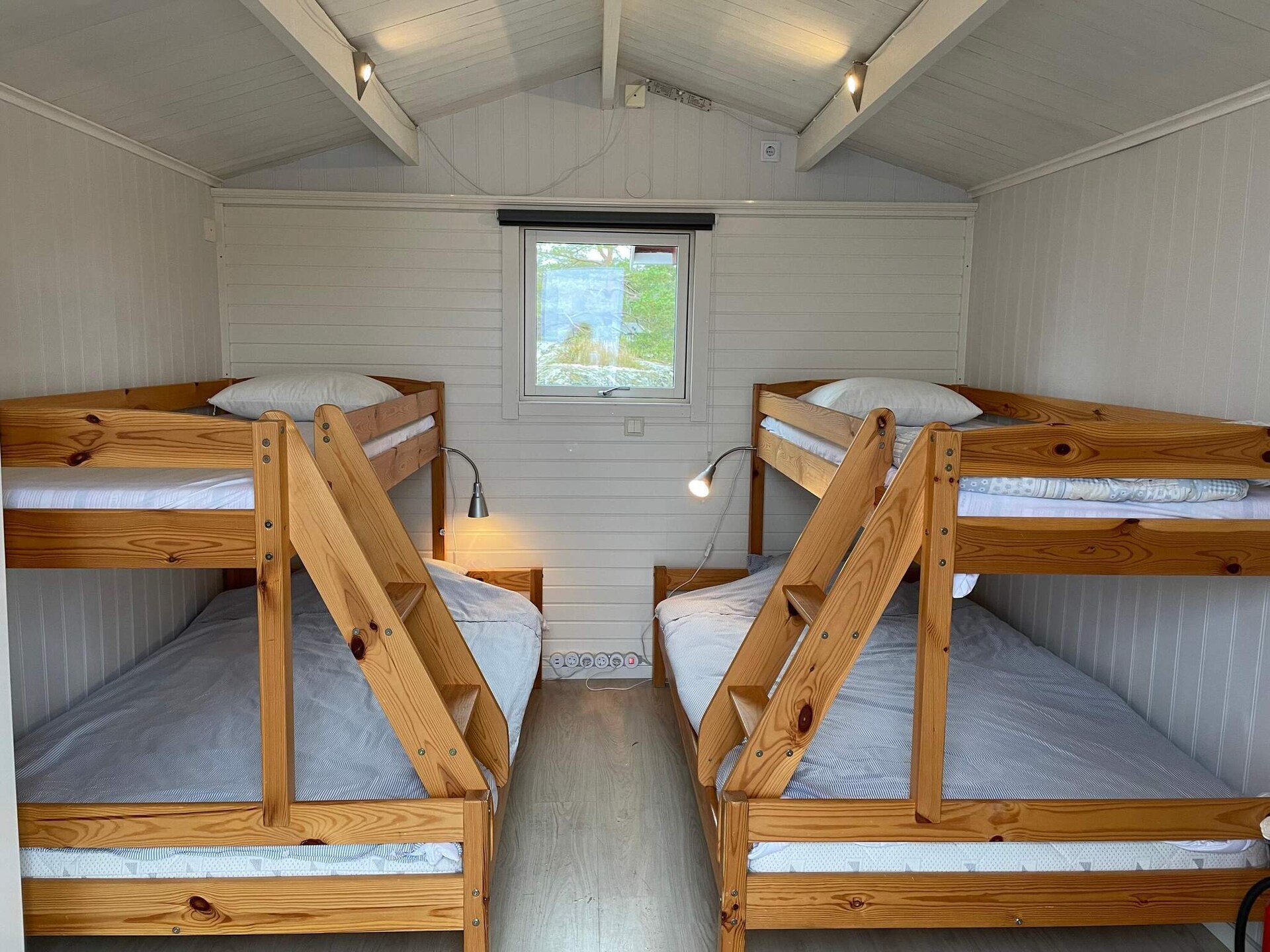 Uniek Zweeds eilandhuis met privéstrand en panoramisch zeezicht op Knekteholmen - foto 18