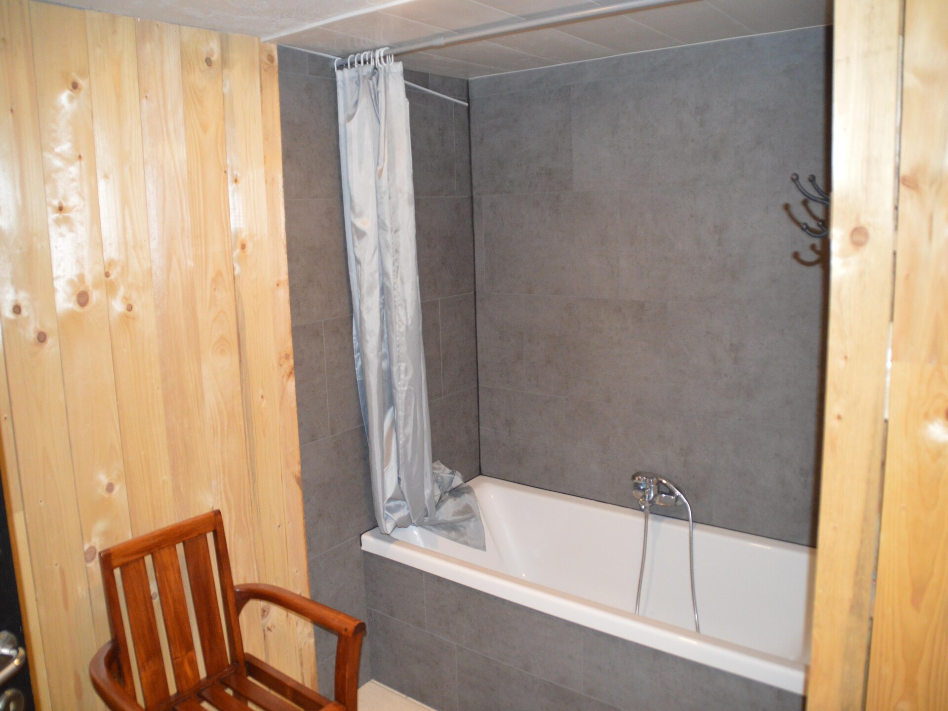 14-persoons vakantiehuis met privézwembad in Verviers - foto 15
