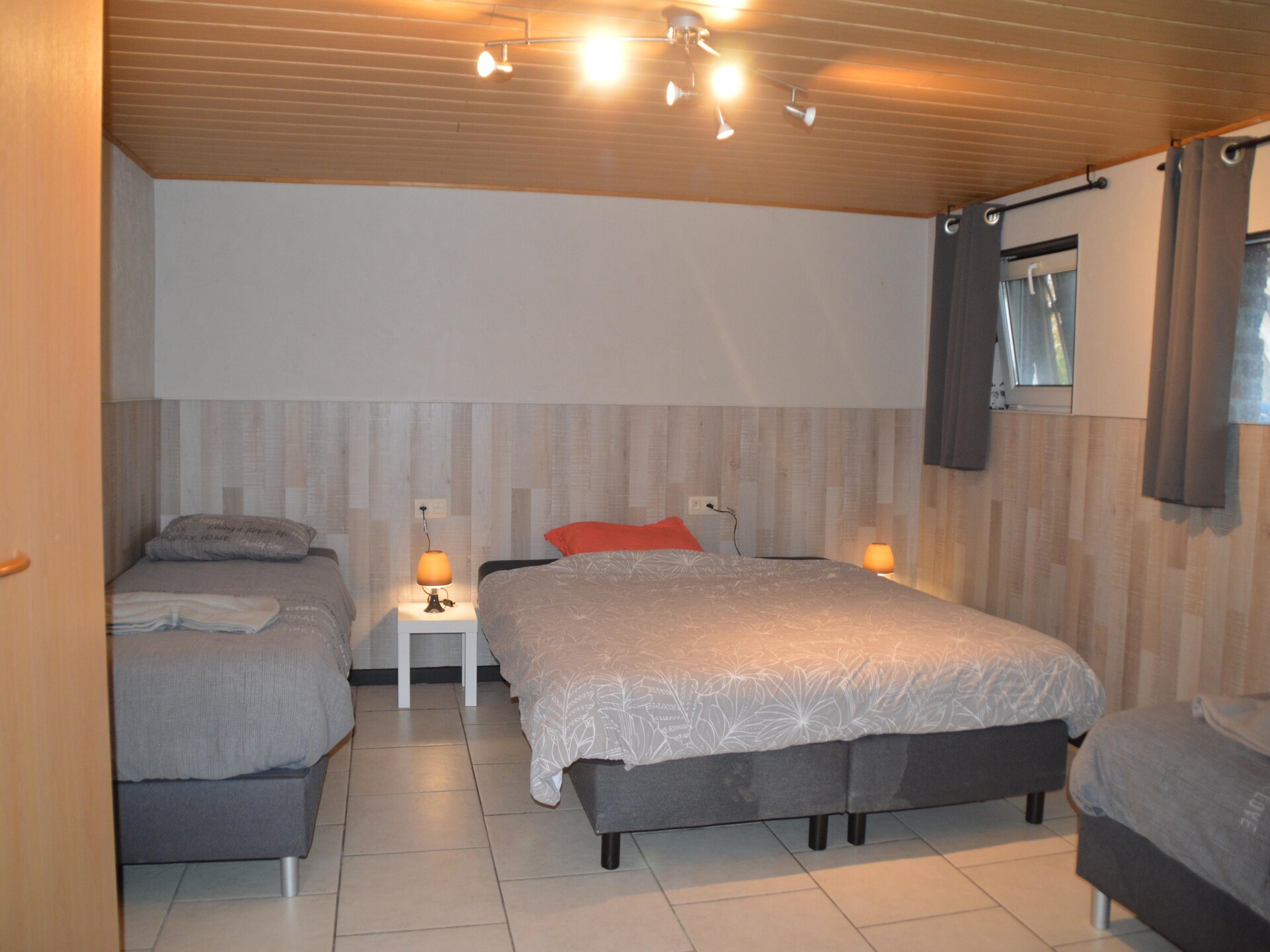14-persoons vakantiehuis met privézwembad in Verviers - foto 10