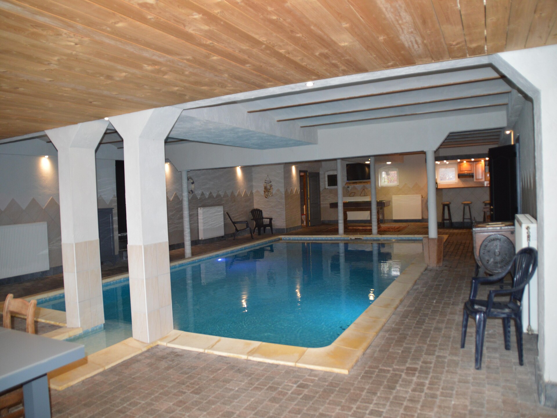 14-persoons vakantiehuis met privézwembad in Verviers - foto 1