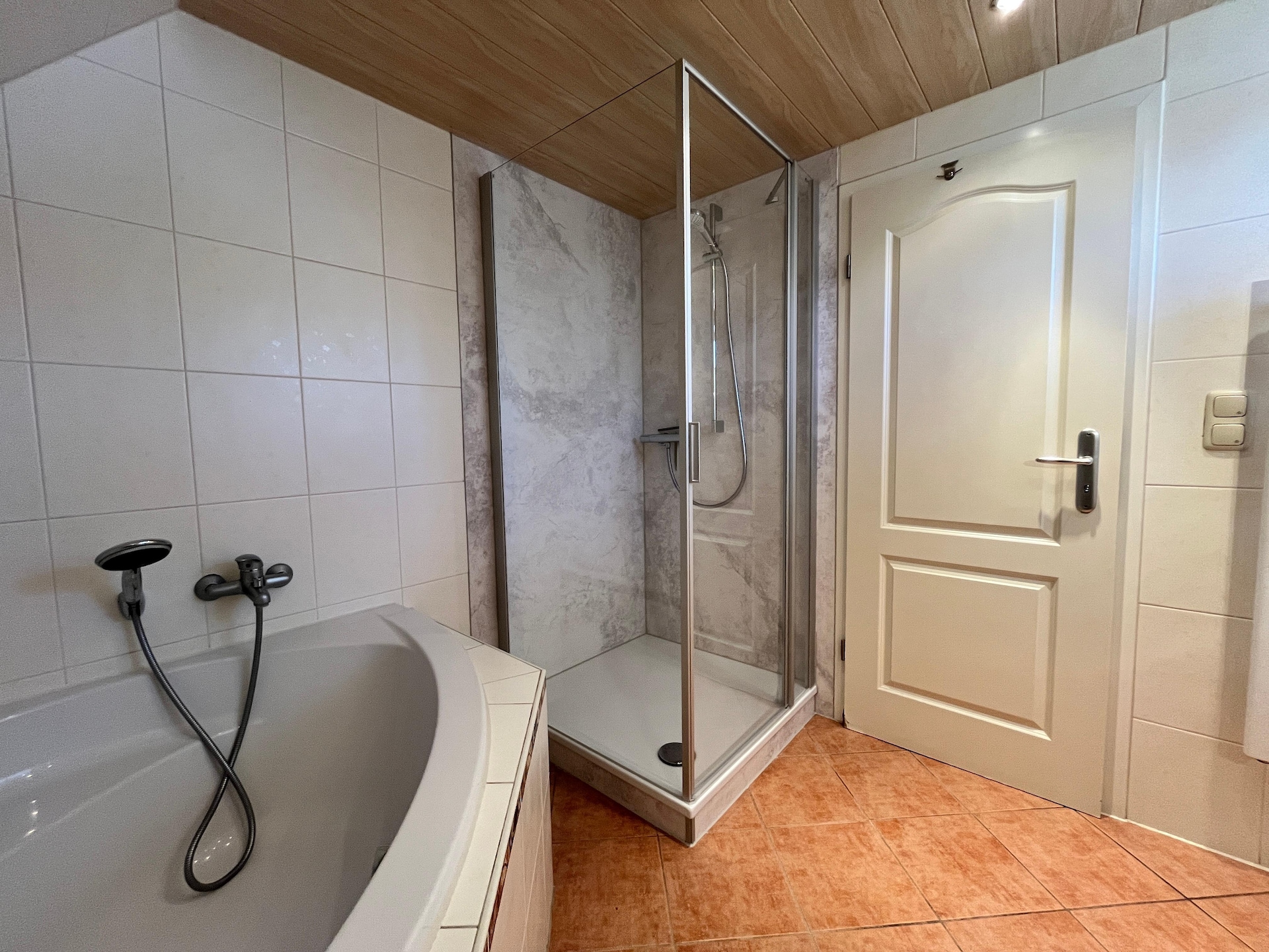 Op 1,0 km van het meer: luxe appartement in Wieck am Darß · 2 pers. - foto 37