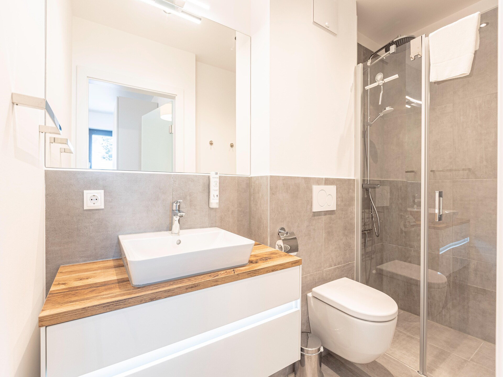 6-persoons appartement met privézwembad in St. Martin am Tennengebirge - foto 28