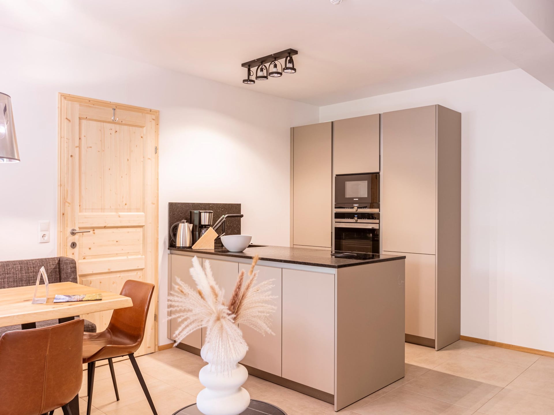 6-persoons appartement met privézwembad in St. Martin am Tennengebirge - foto 20