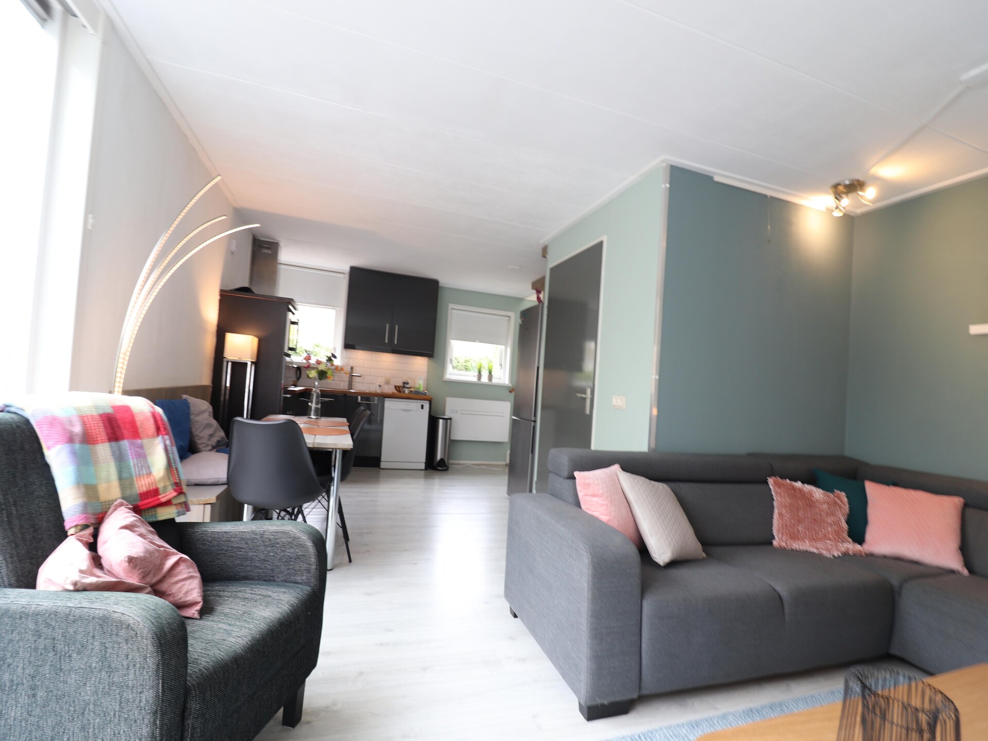 Modern vakantiehuis met serre aan het Pikmeer in Grou - foto 7