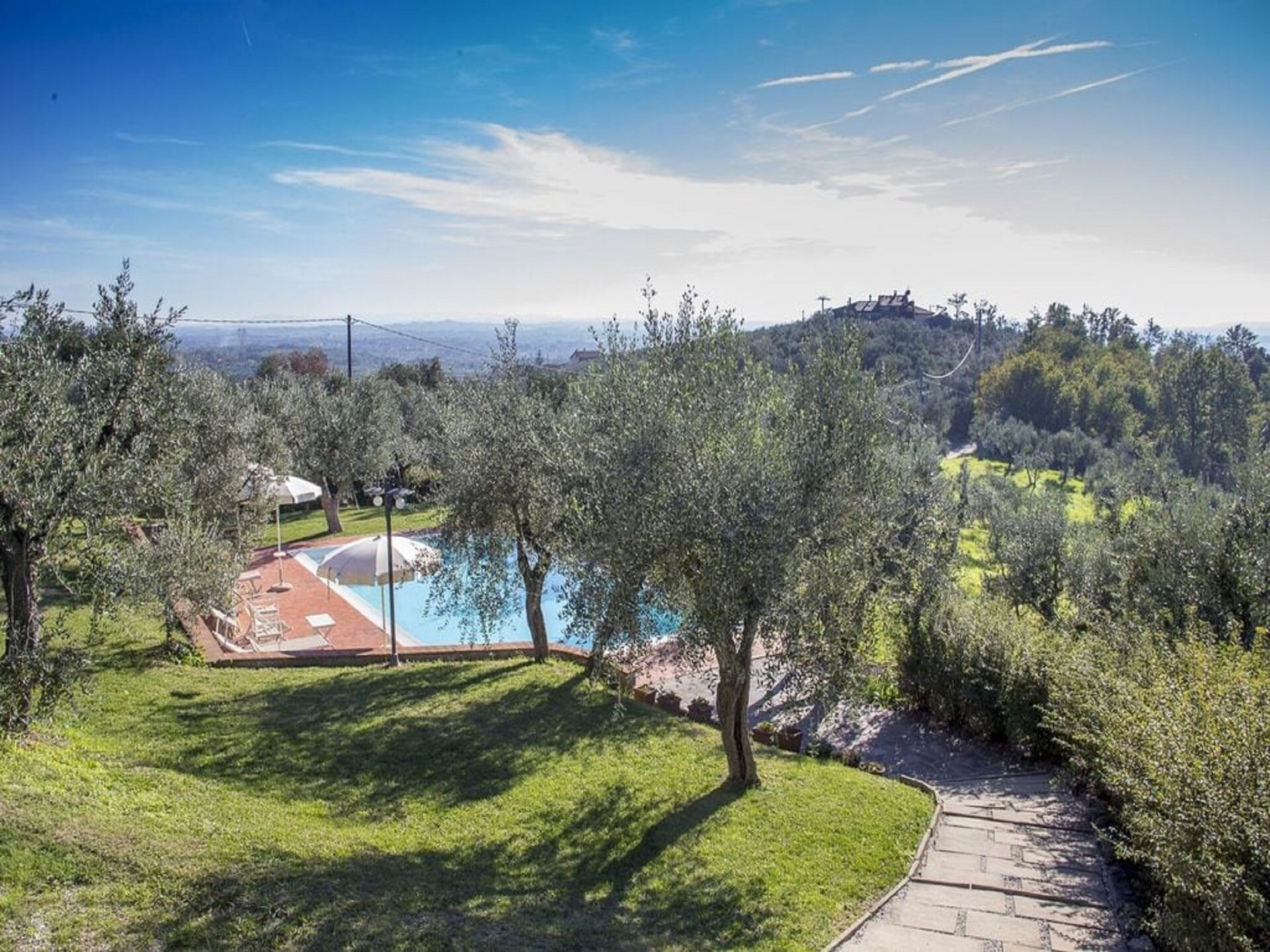Gelijkvloers appartement aan golfbaan met panoramisch uitzicht op Toscane - foto 19