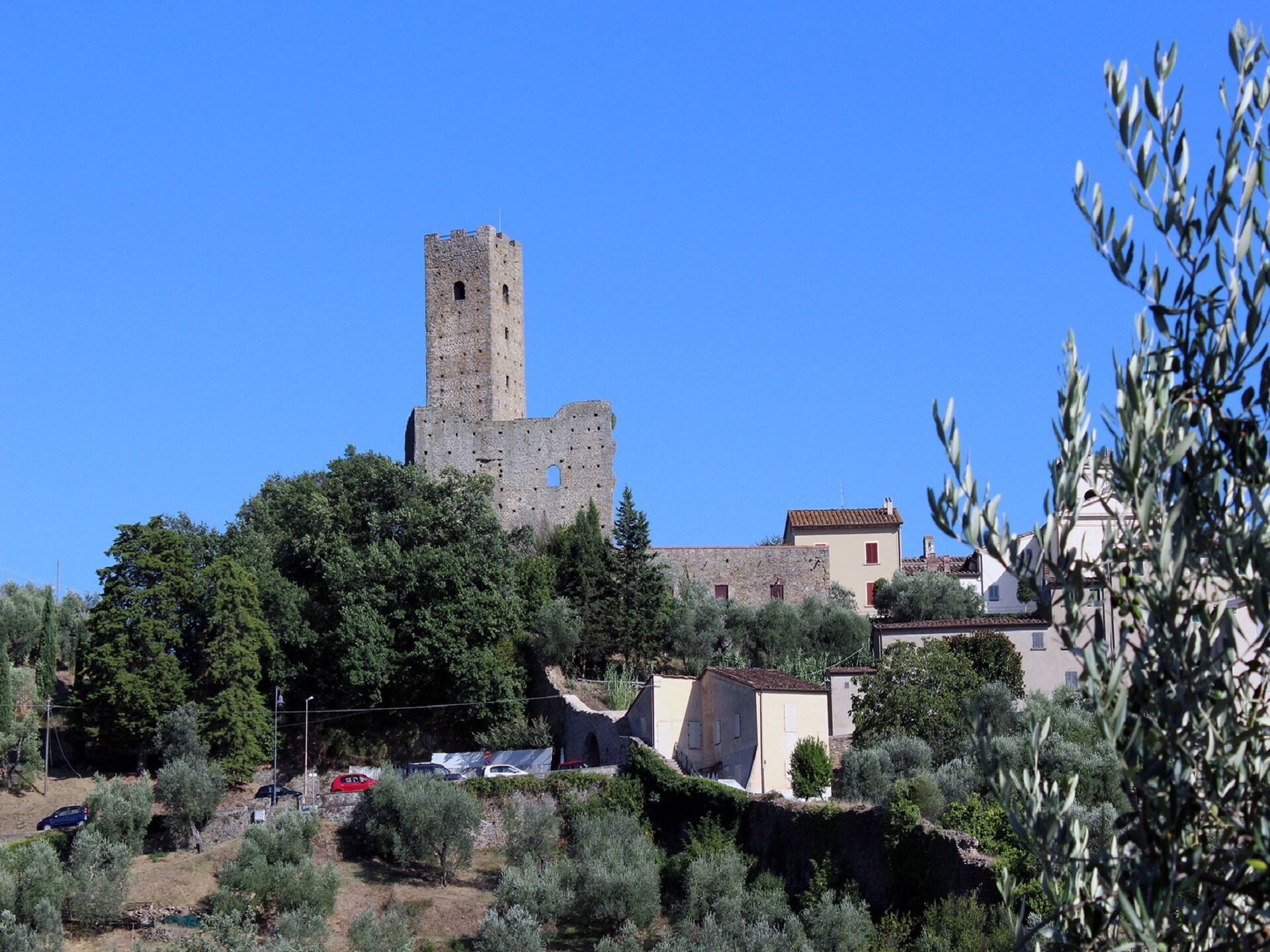 Gelijkvloers appartement aan golfbaan met panoramisch uitzicht op Toscane - foto 31