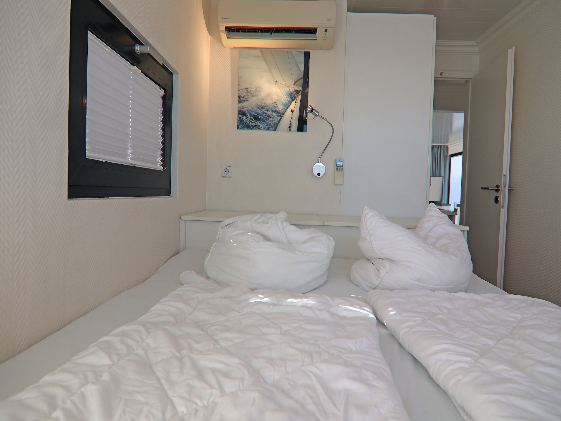 2-persoons woonboot aan zee in Boltenhagen · 44 m² - foto 29