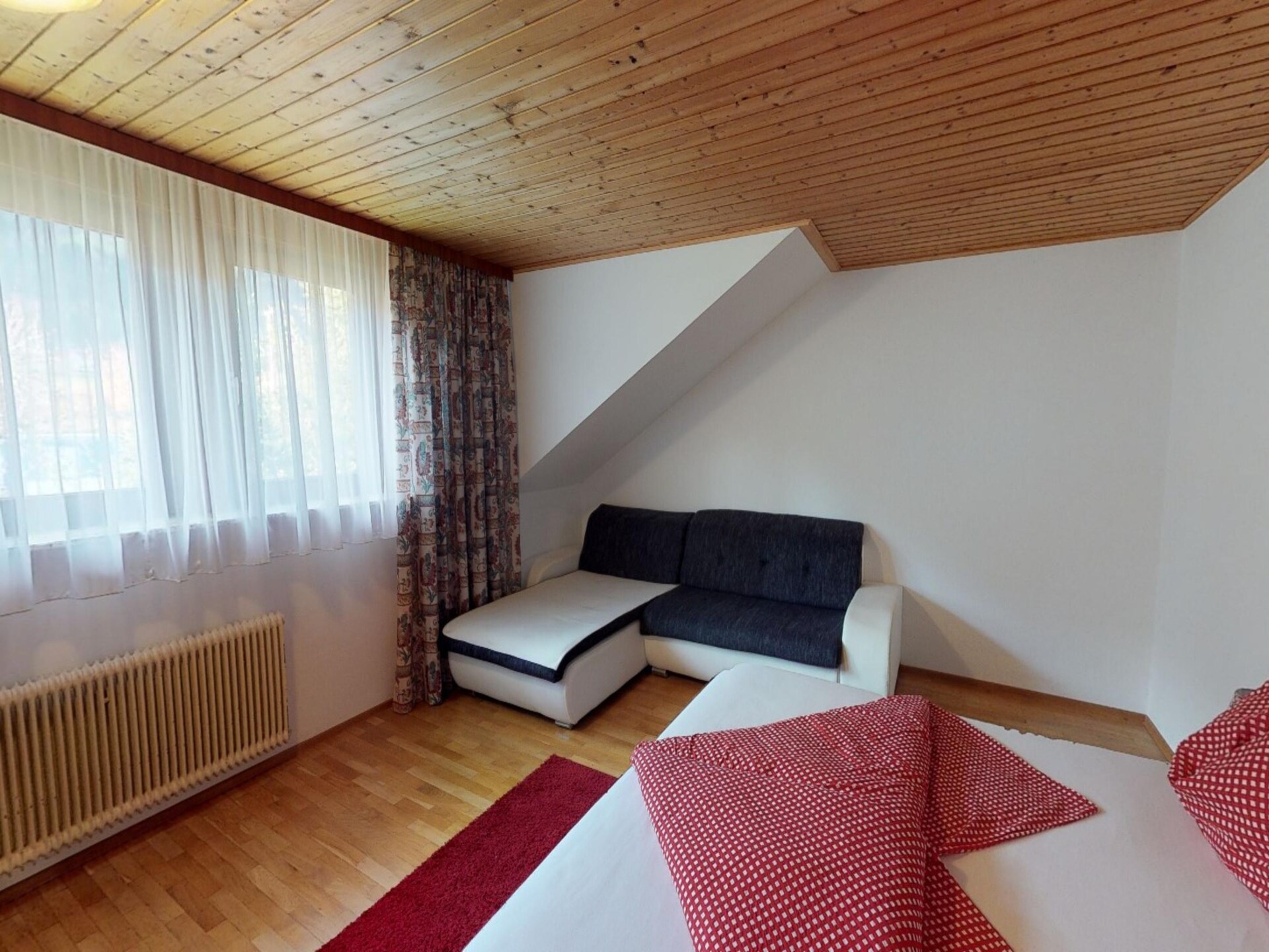 Ruim 3-slaapkamer appartement nabij Ossiachersee met tuin en balkon - foto 13