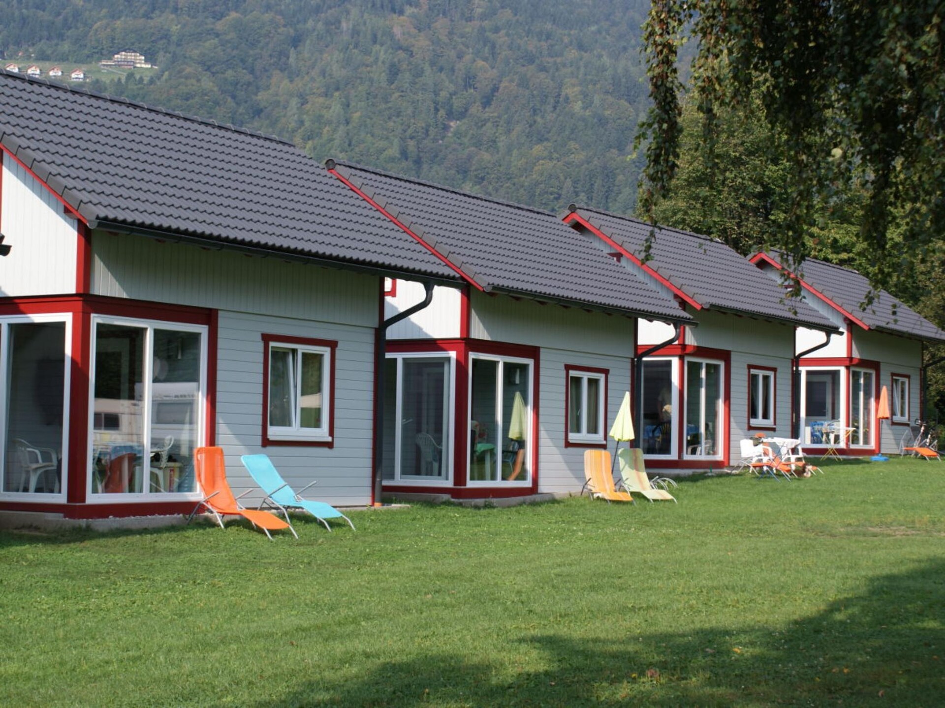 Gezellig vakantiehuis aan de Ossiachersee voor 2 personen met tuin en BBQ - foto 1