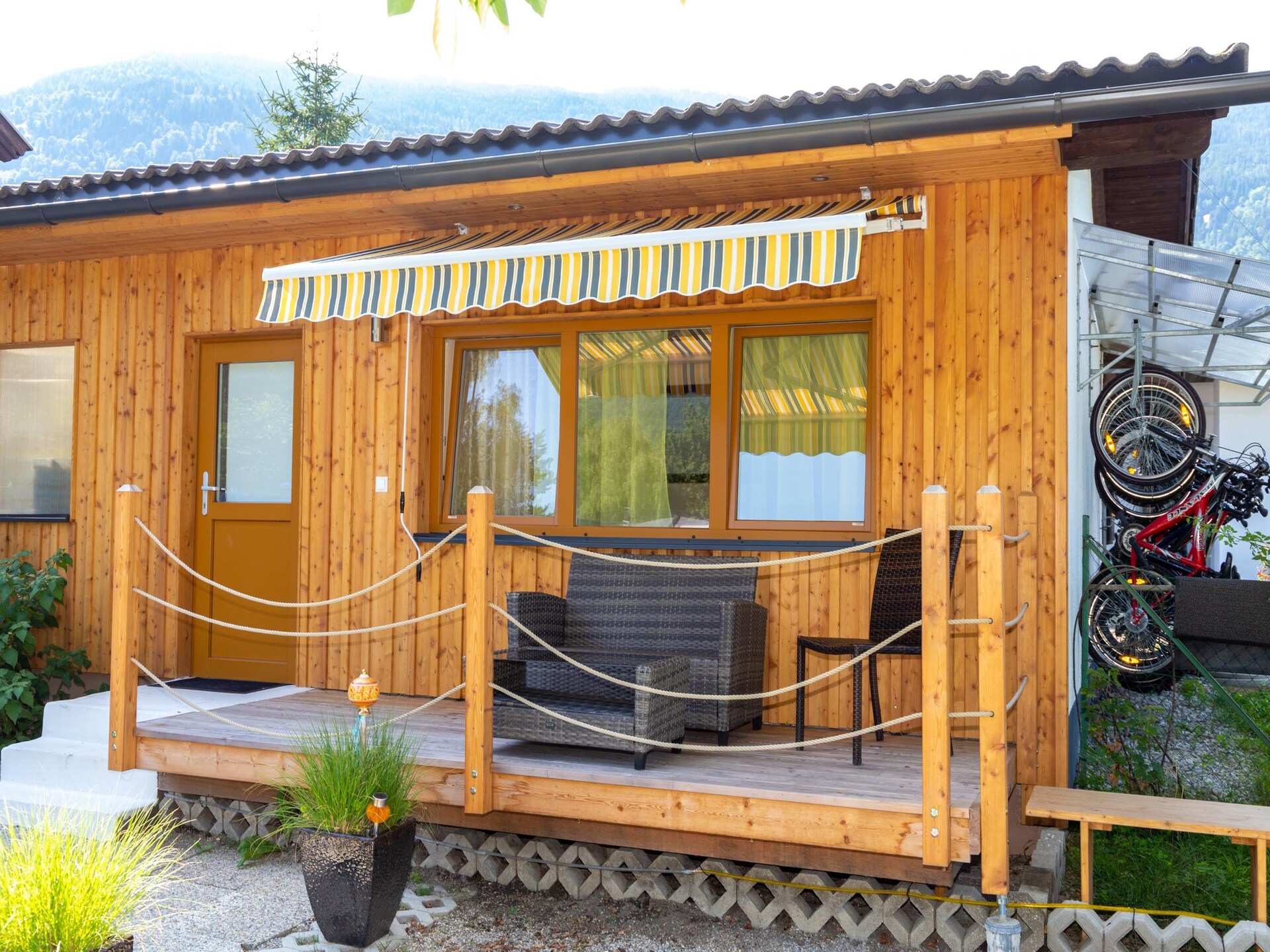 Romantische bungalow aan de Ossiacher See met privéterras en meergezicht - foto 9