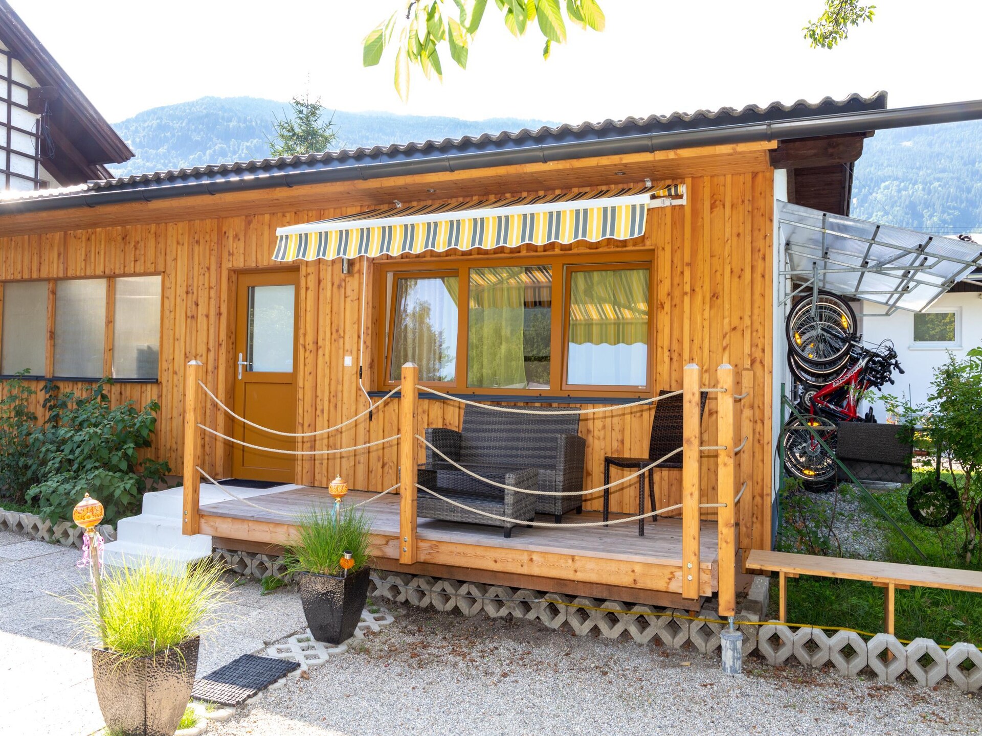 Romantische bungalow aan de Ossiacher See met privéterras en meergezicht - foto 15