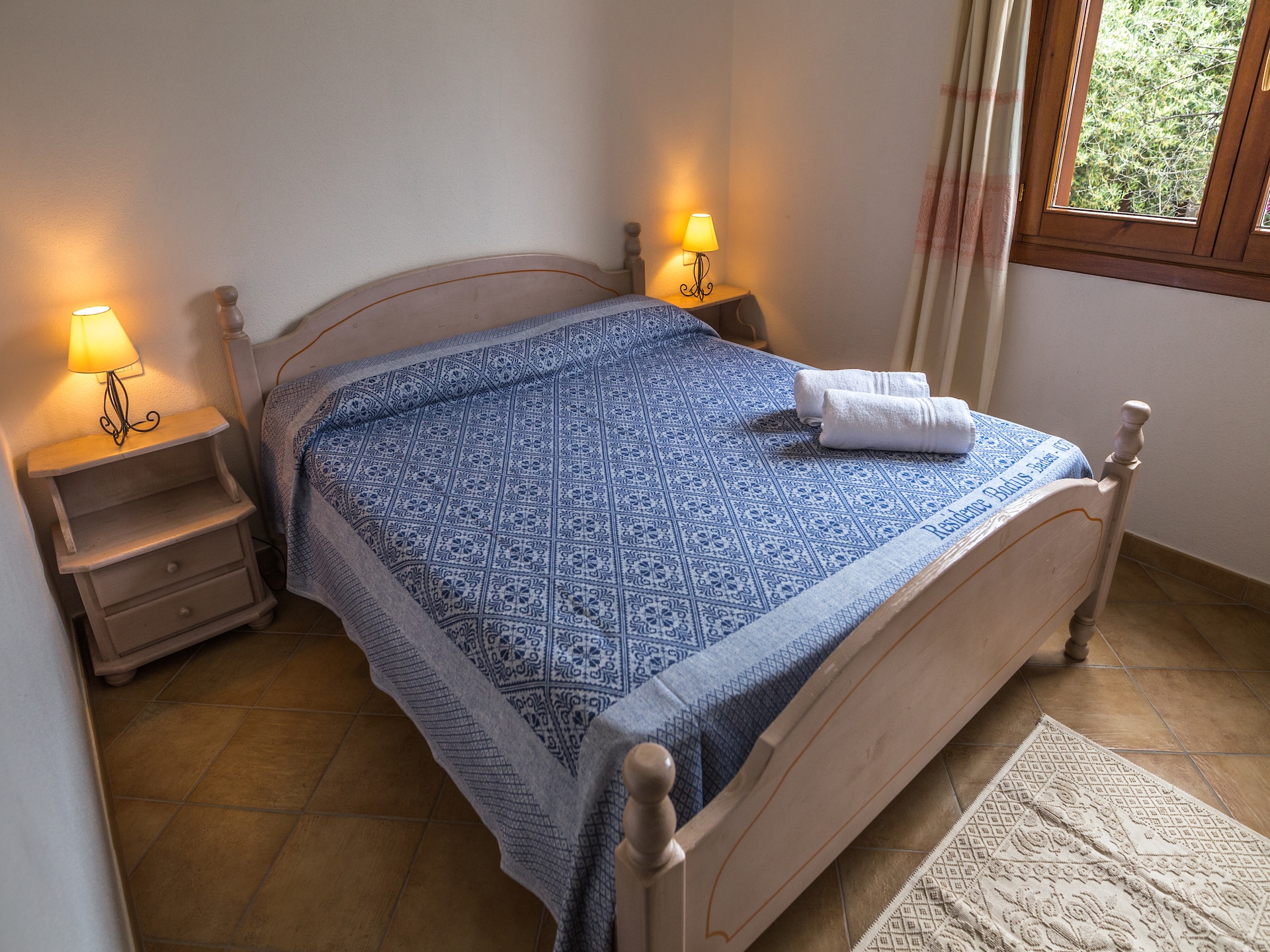 Centraal gelegen appartement met zeezicht in Badesi - foto 24